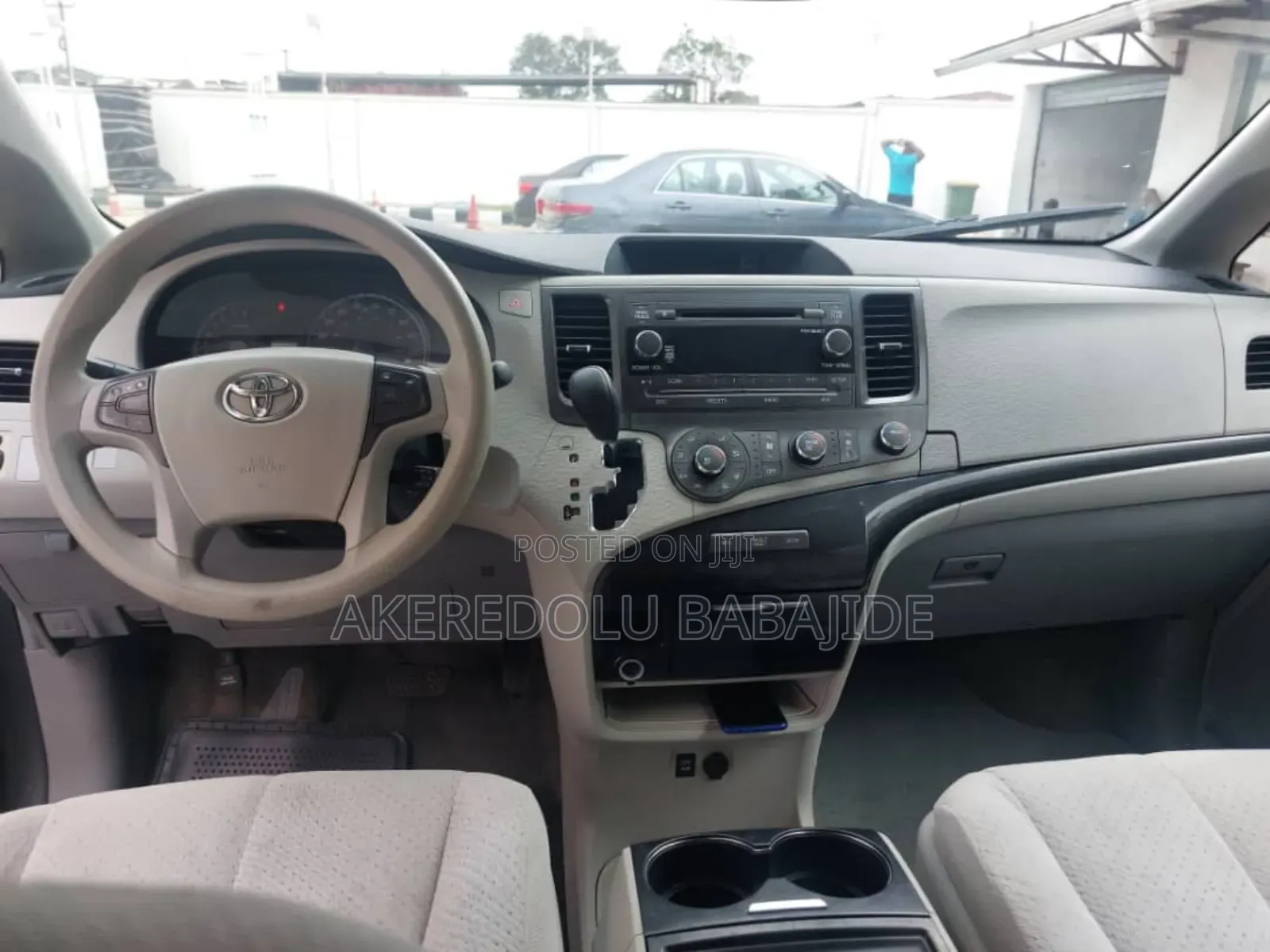 Toyota Sienna 2014 Green