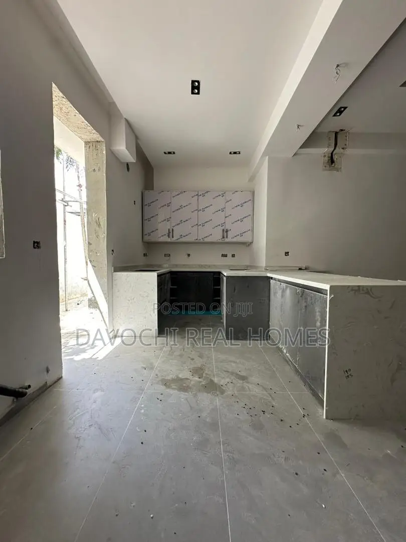 2bdrm Duplex in Old Ikoyi for sale