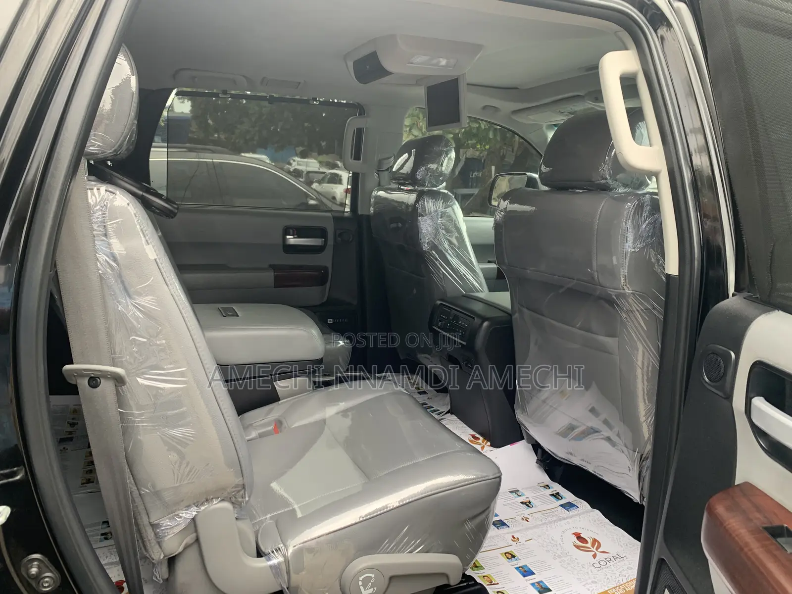 Toyota Sequoia Platinum 4x4 2018 Black