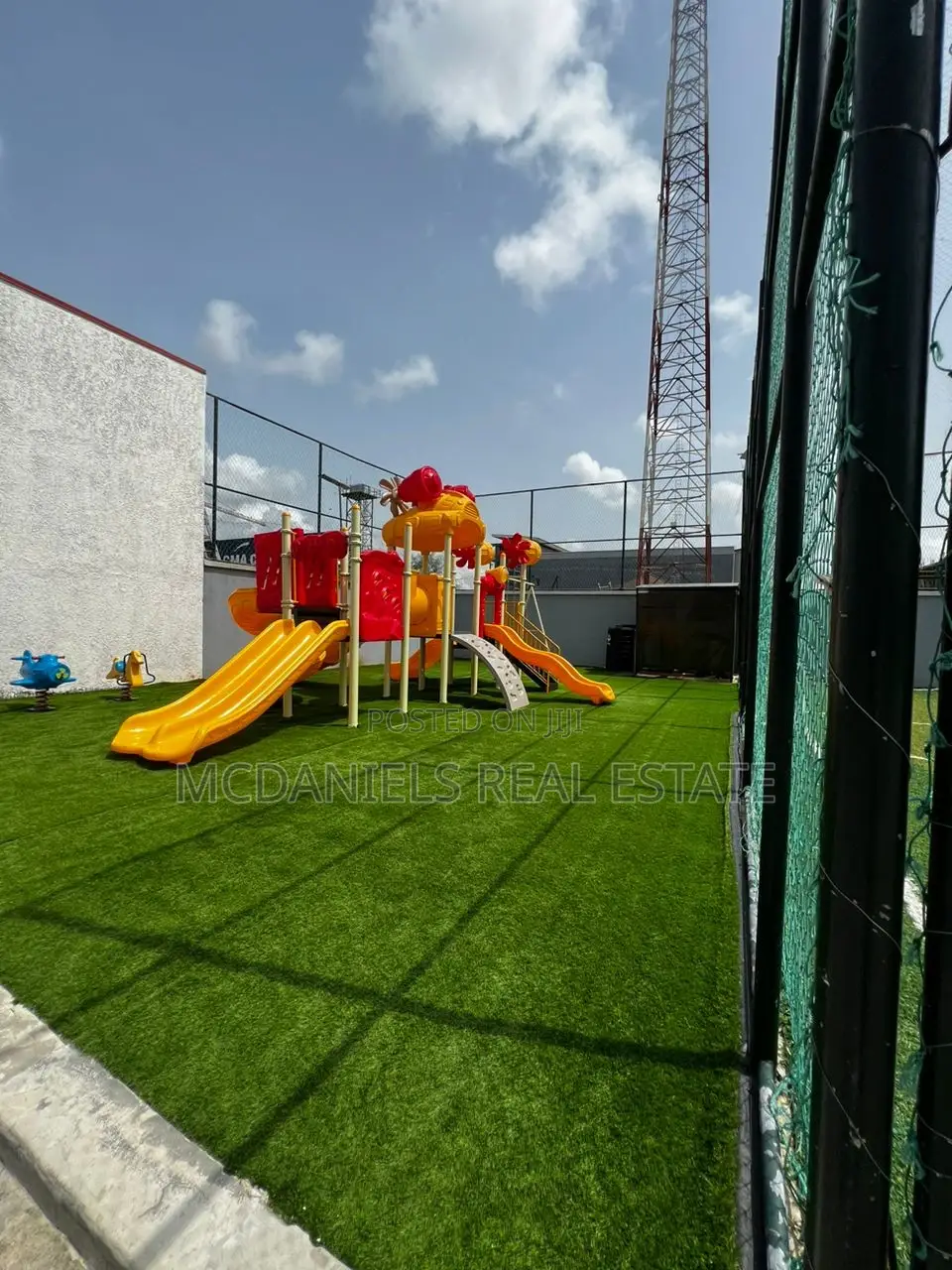 4bdrm Duplex in Lekki Phase 1 for rent
