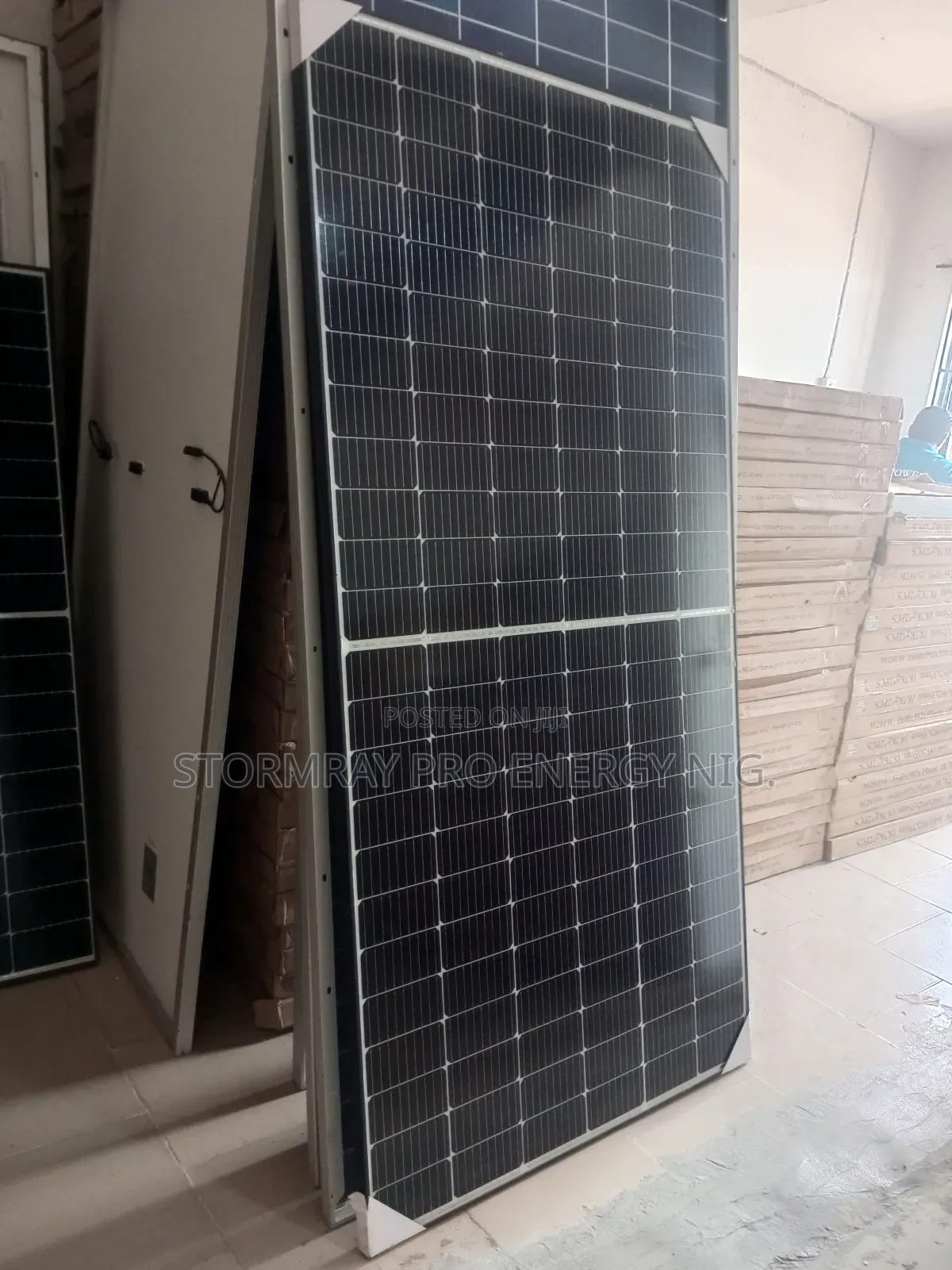 Jinko 550w Solar Panels Available