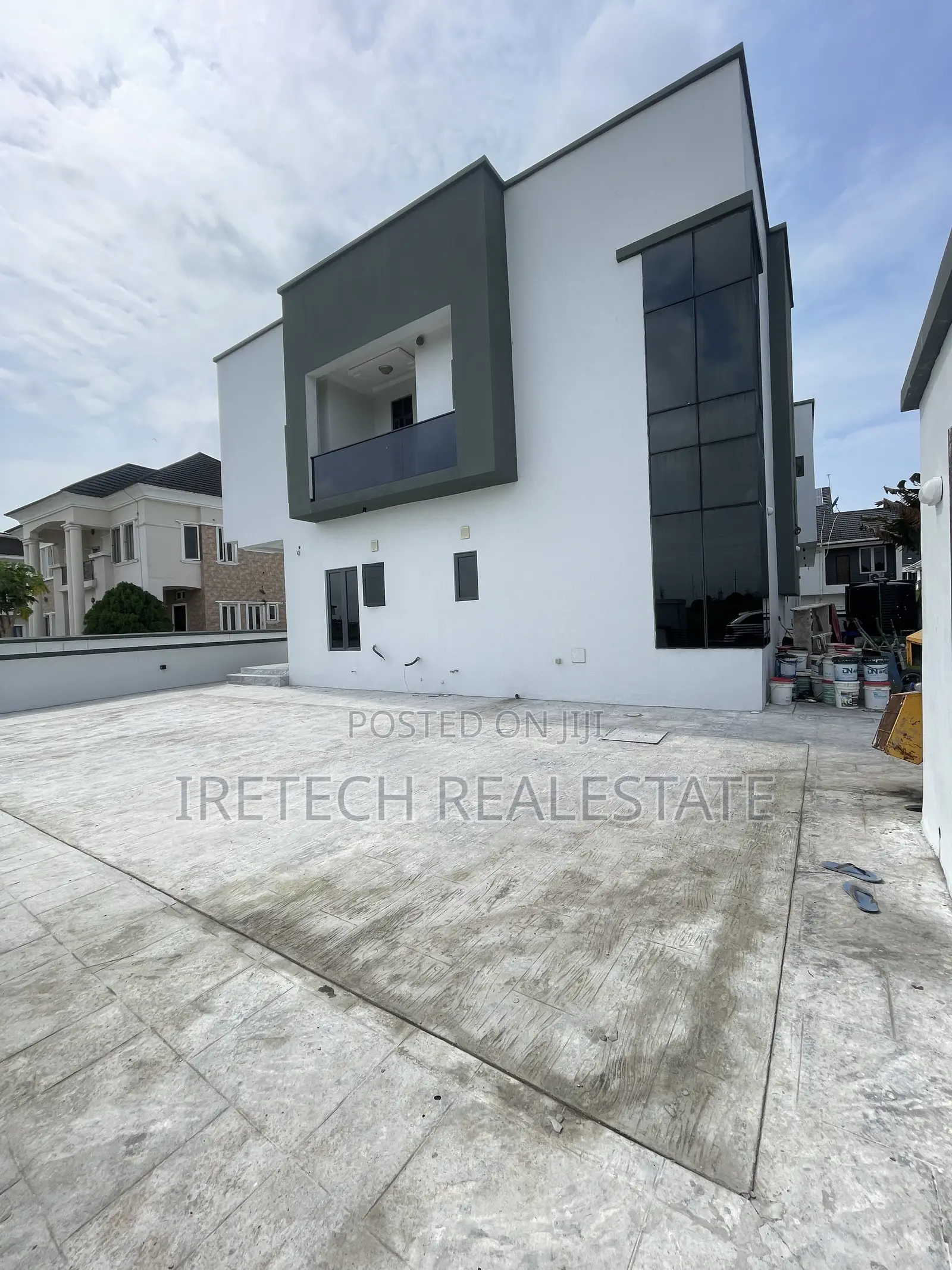 5bdrm Duplex in Ajah Royal Gardens, Lekki for sale