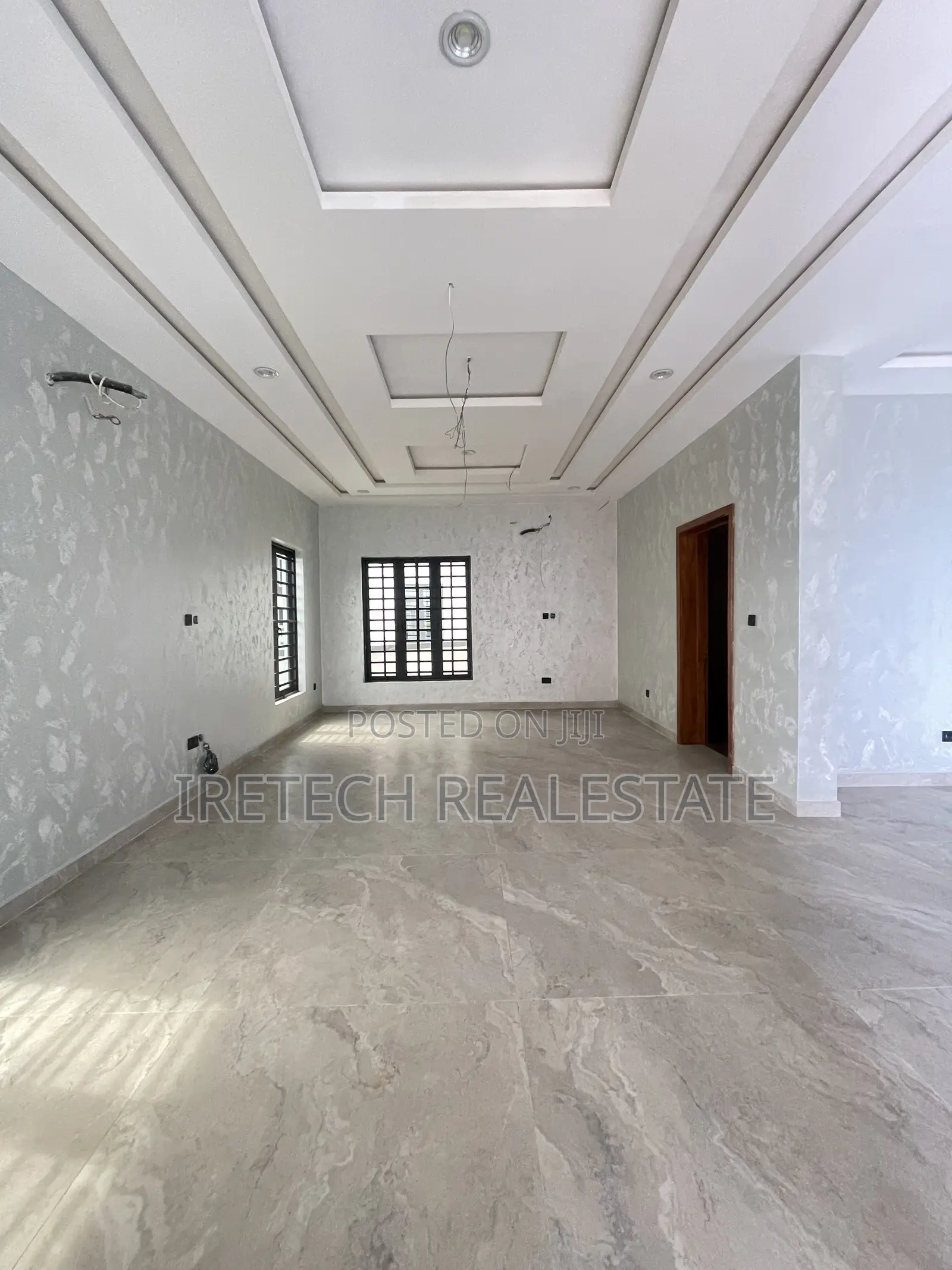 5bdrm Duplex in Ajah Royal Gardens, Lekki for sale