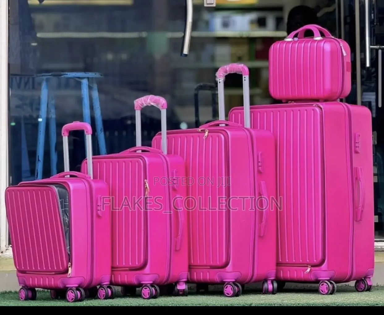Luxury Set of 5 Luggage Box