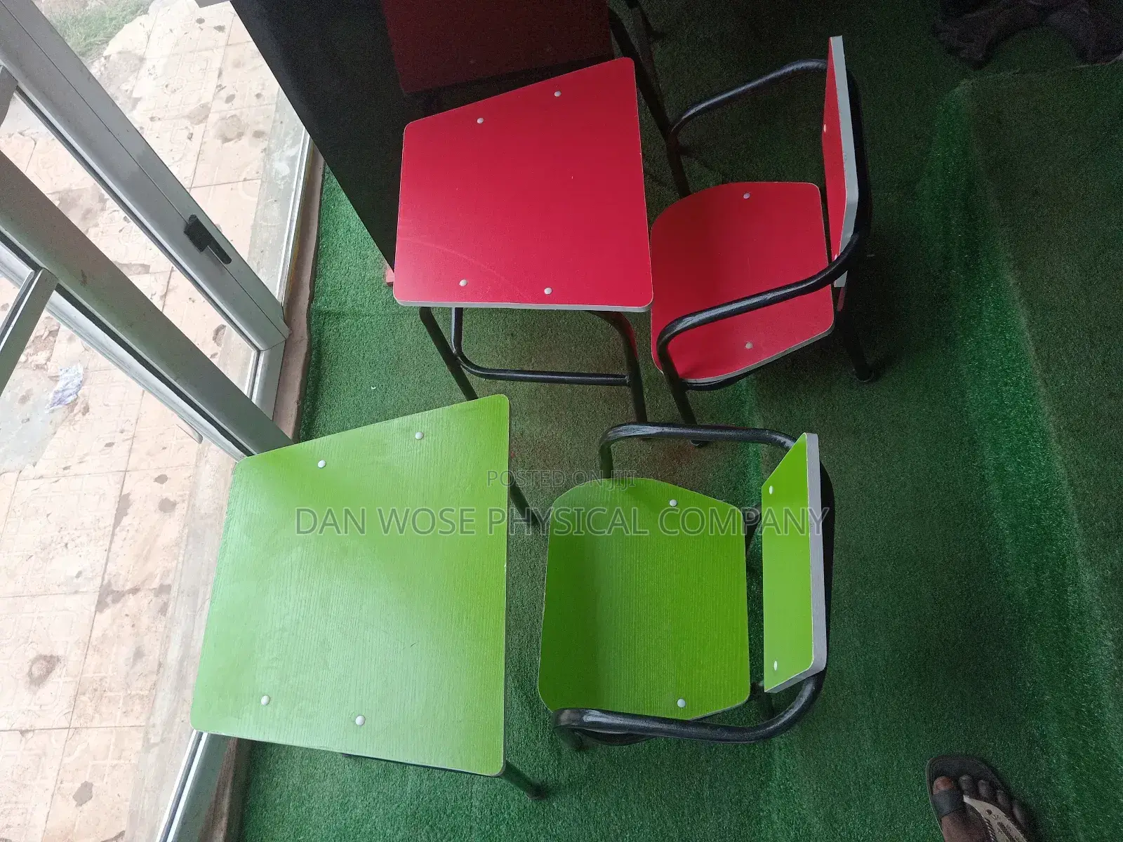 Kids Table and Seat