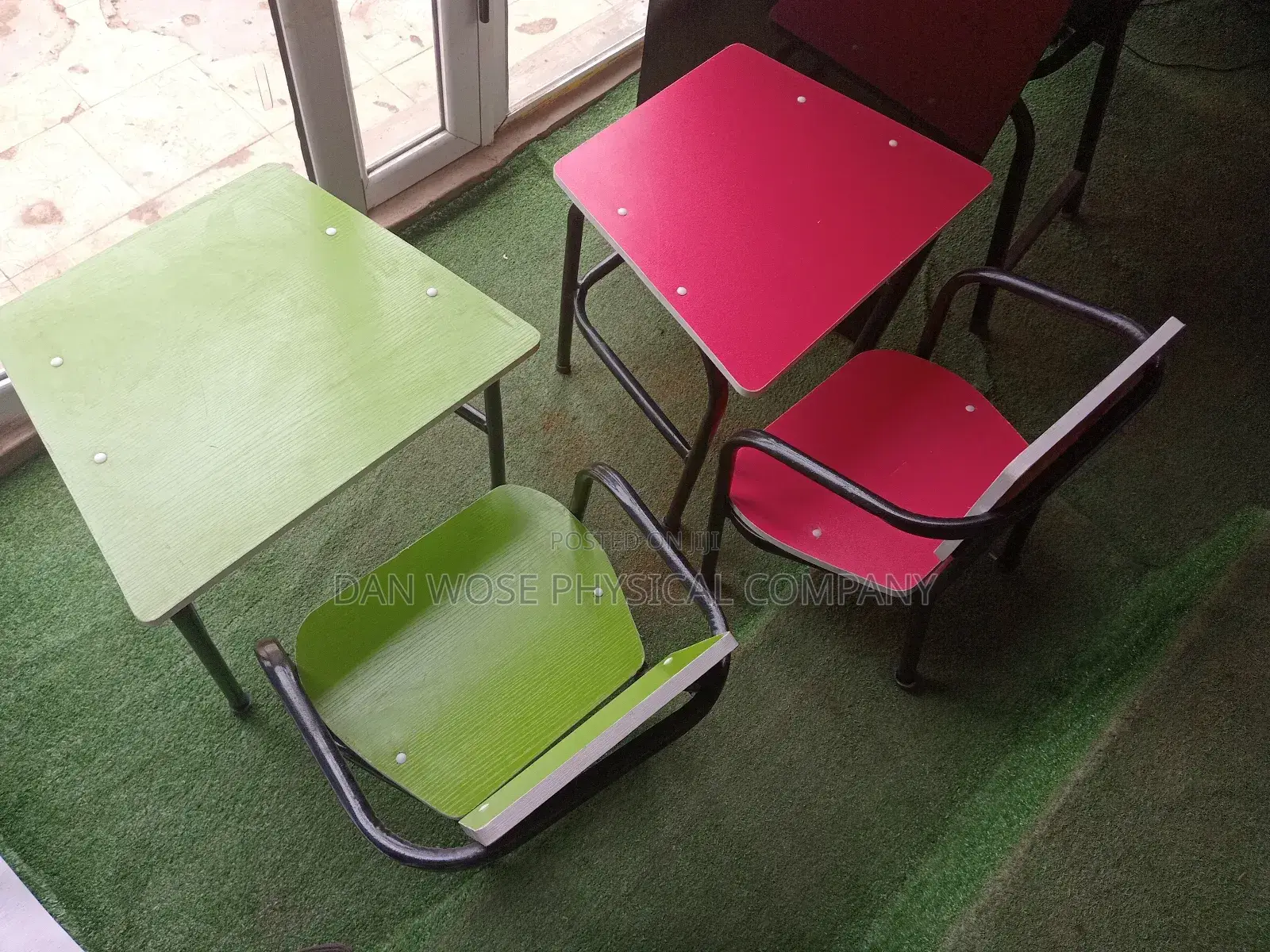 Kids Table and Seat