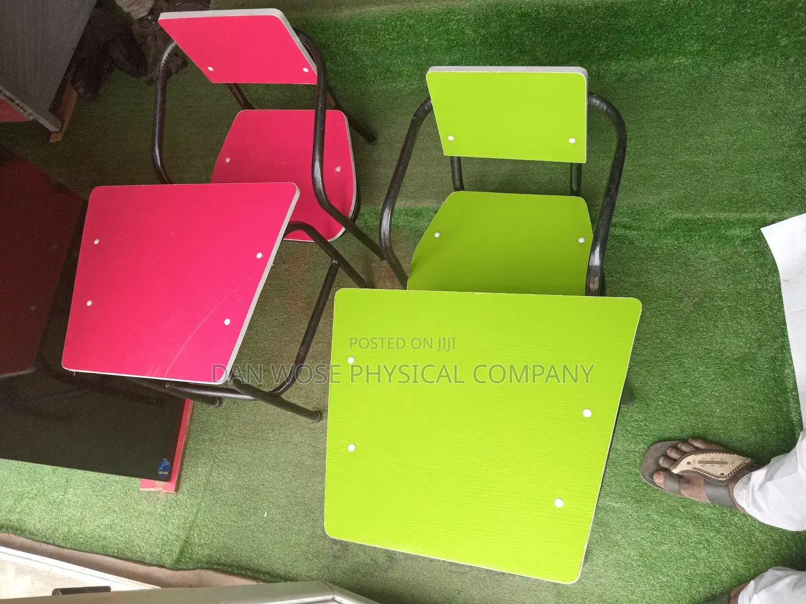 Kids Table and Seat