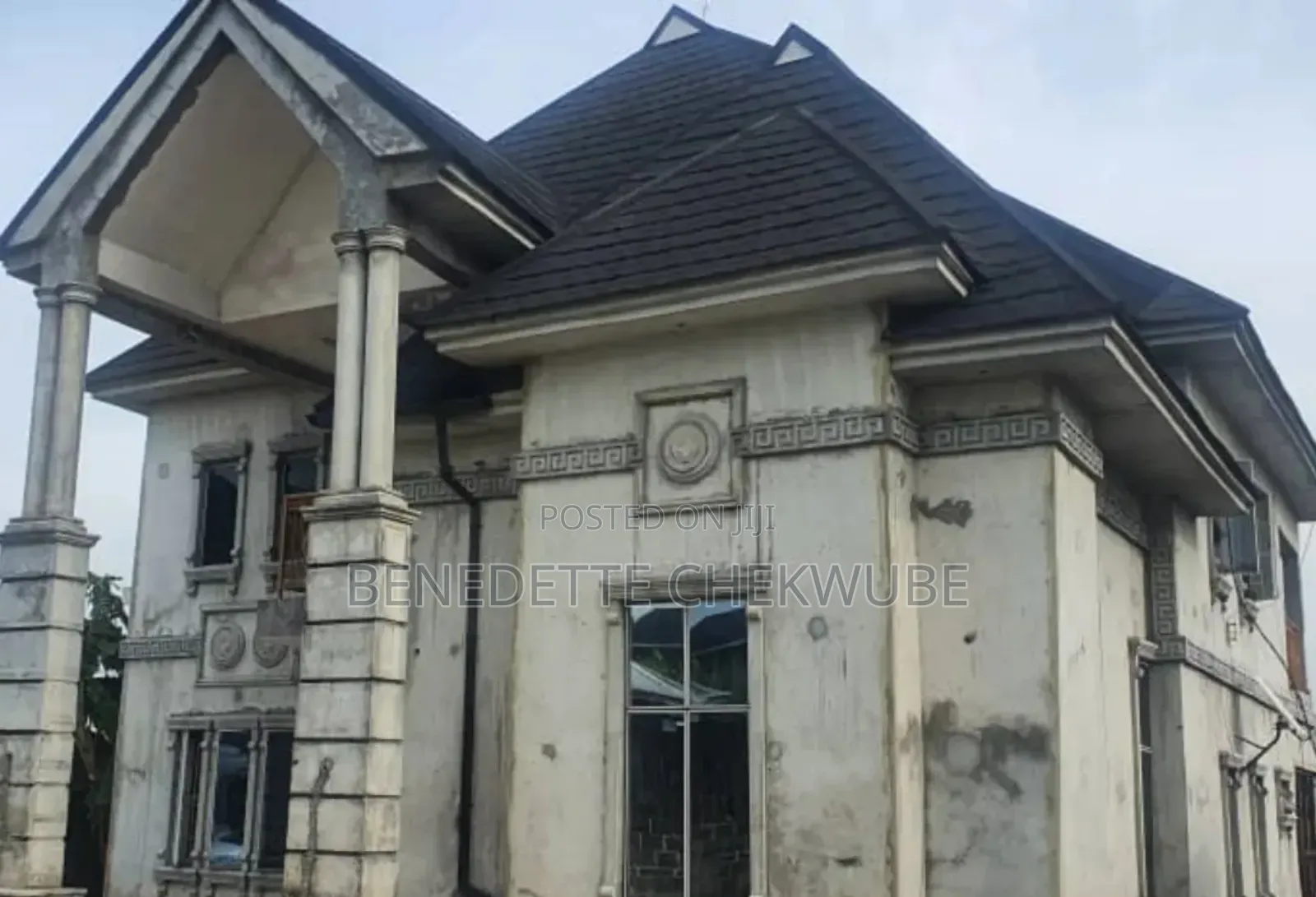 5bdrm Duplex in Eagle Island, Rumueprikom for sale