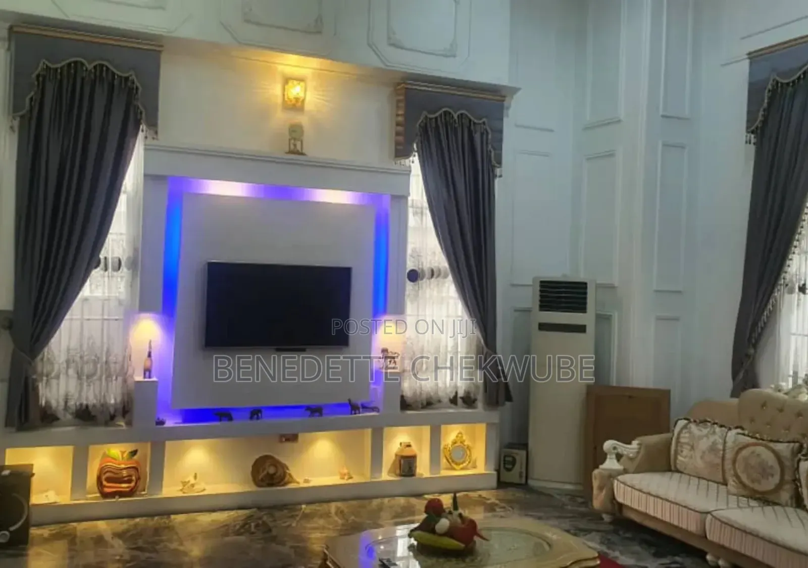5bdrm Duplex in Eagle Island, Rumueprikom for sale