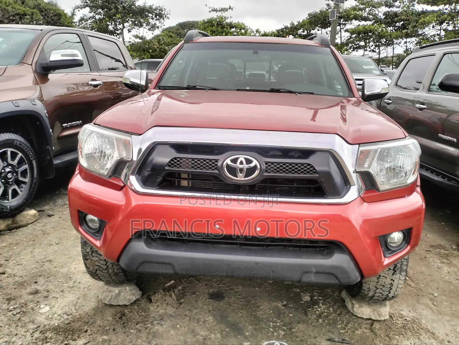 Toyota Tacoma 2015 Red
