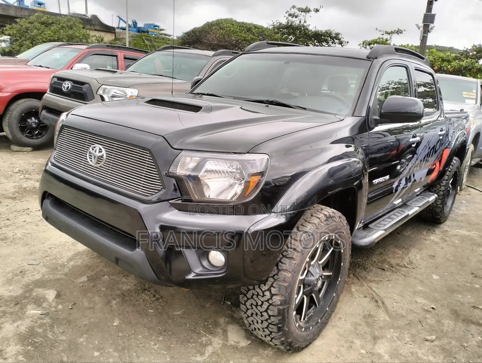 Toyota Tacoma 2015 Black