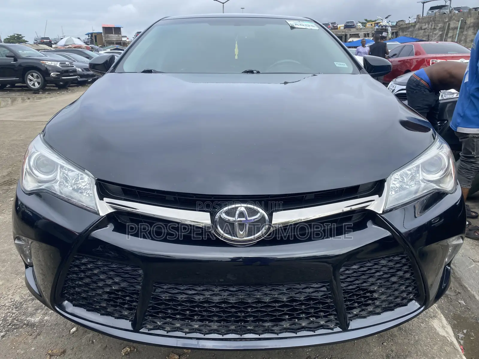 Toyota Camry 2016 Black
