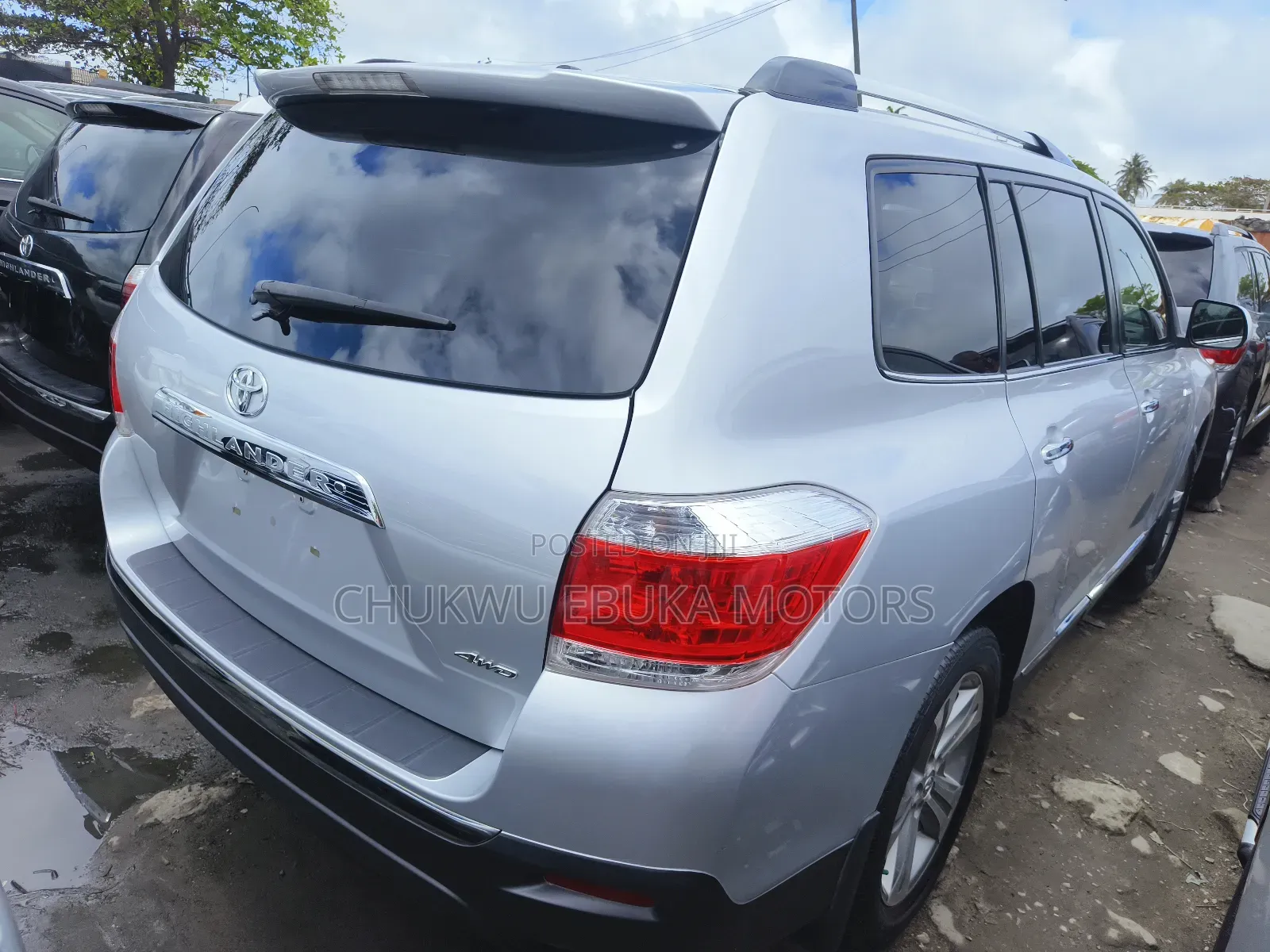Toyota Highlander Limited 3.5L 2WD 2013 Silver