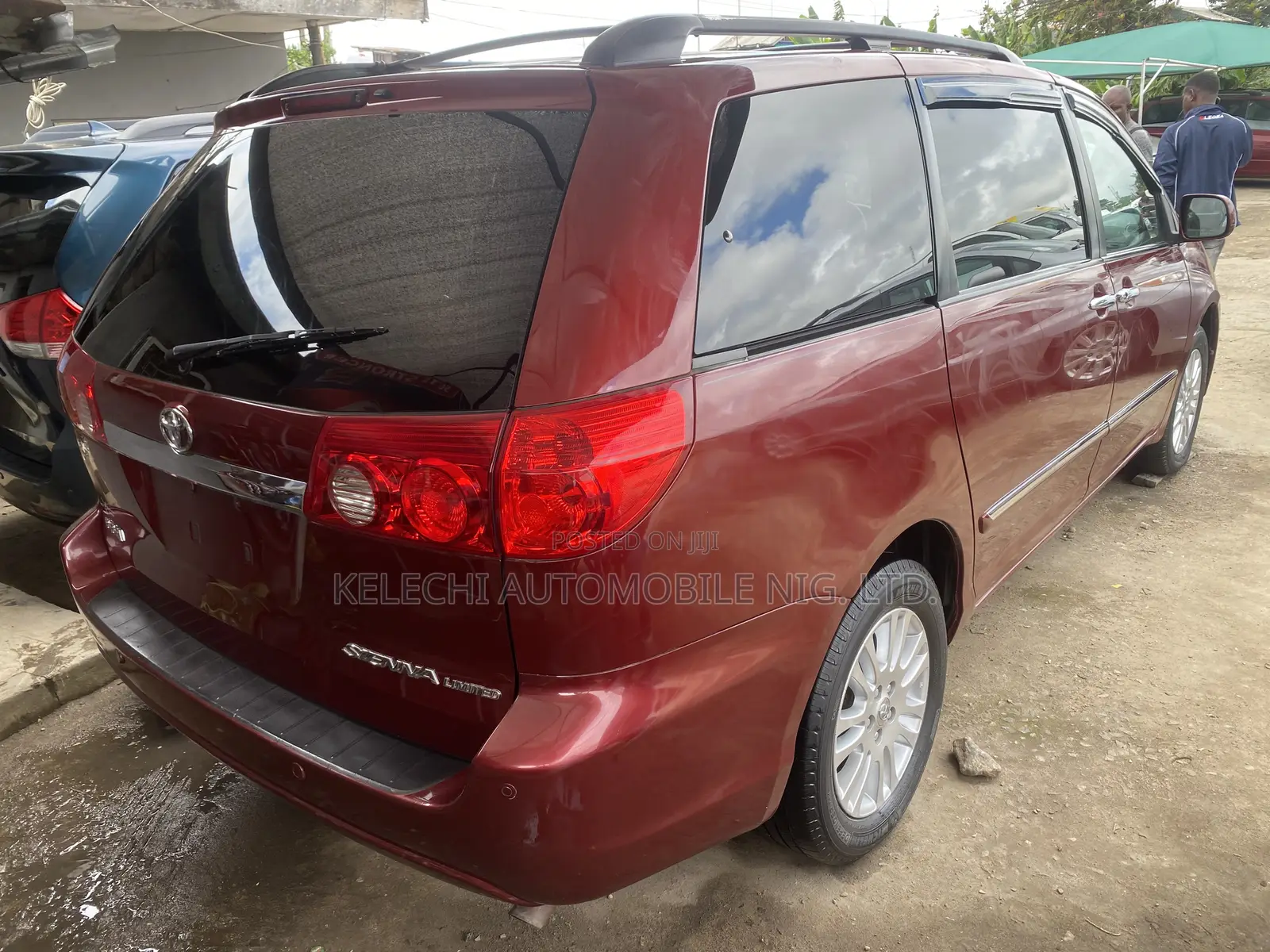 Toyota Sienna Limited 7 Passenger 2010 Red