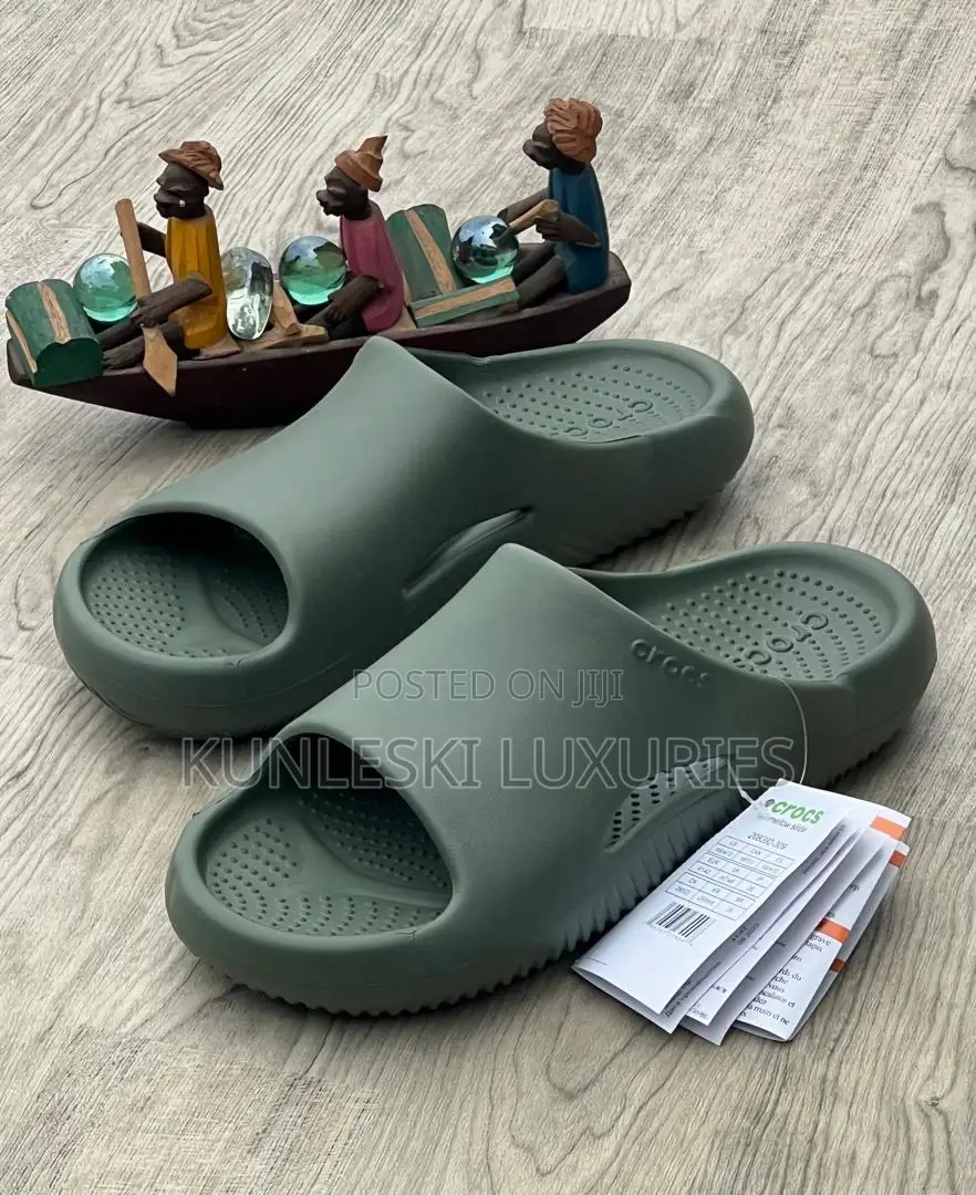 Original Mellow Crocs Slides Collections