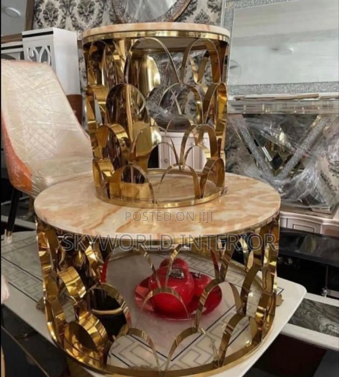 Royal Gold Center Table