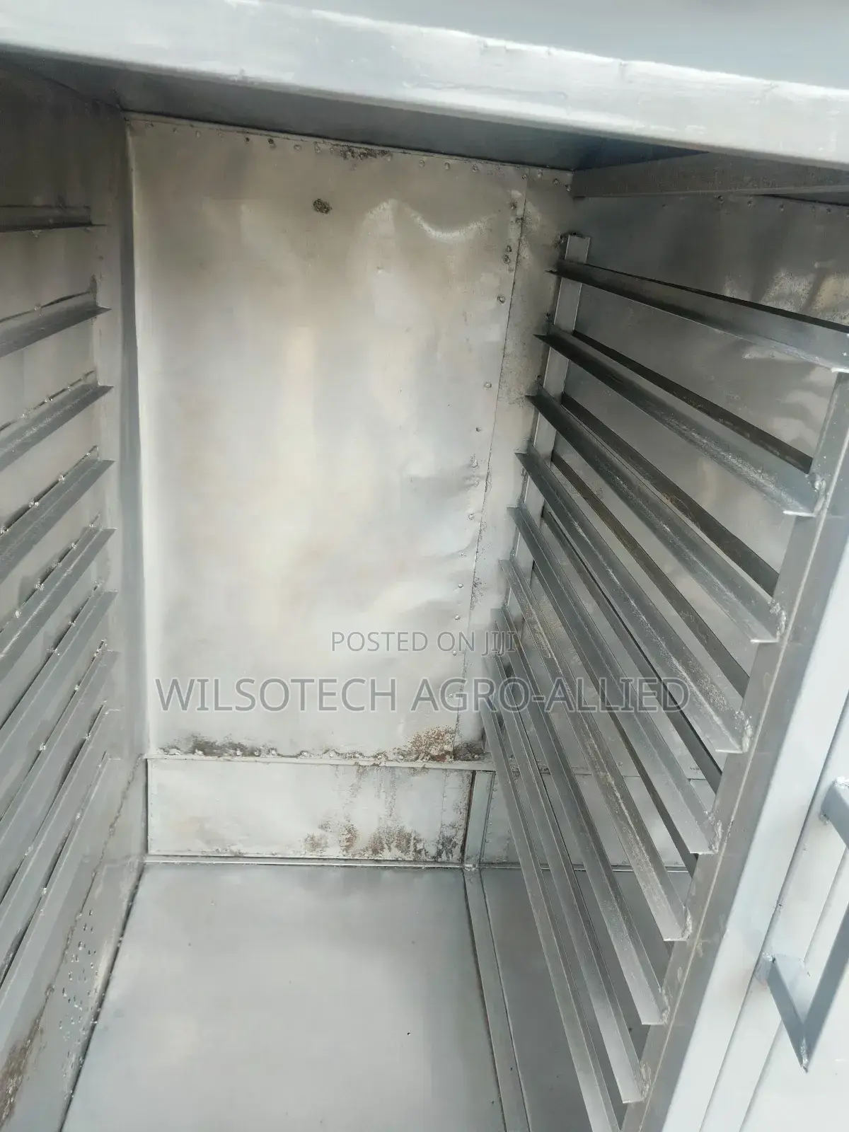 600-1000kg 3room Combined Smoking Kiln ( Drying Fish Oven )