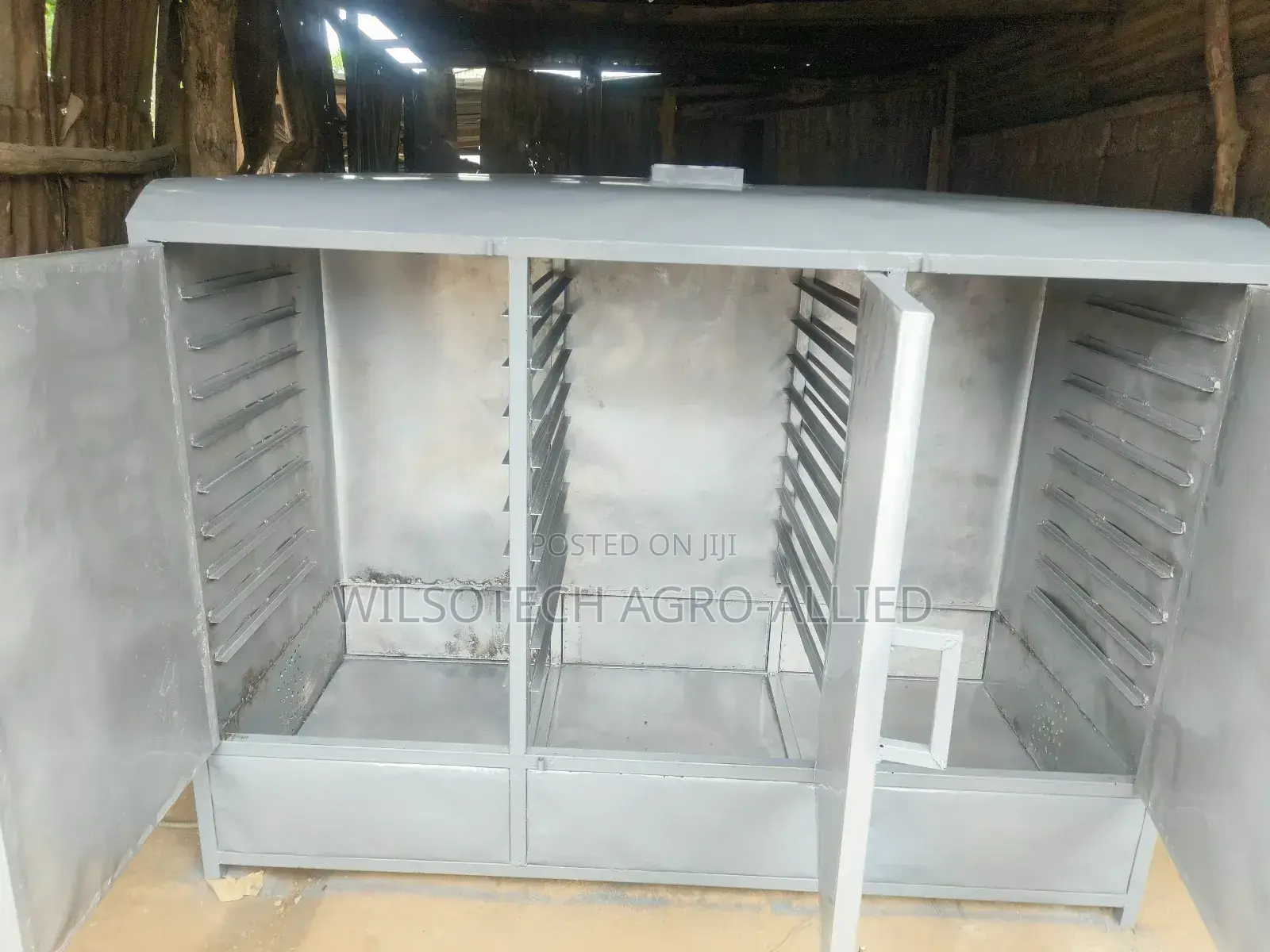 600-1000kg 3room Combined Smoking Kiln ( Drying Fish Oven )
