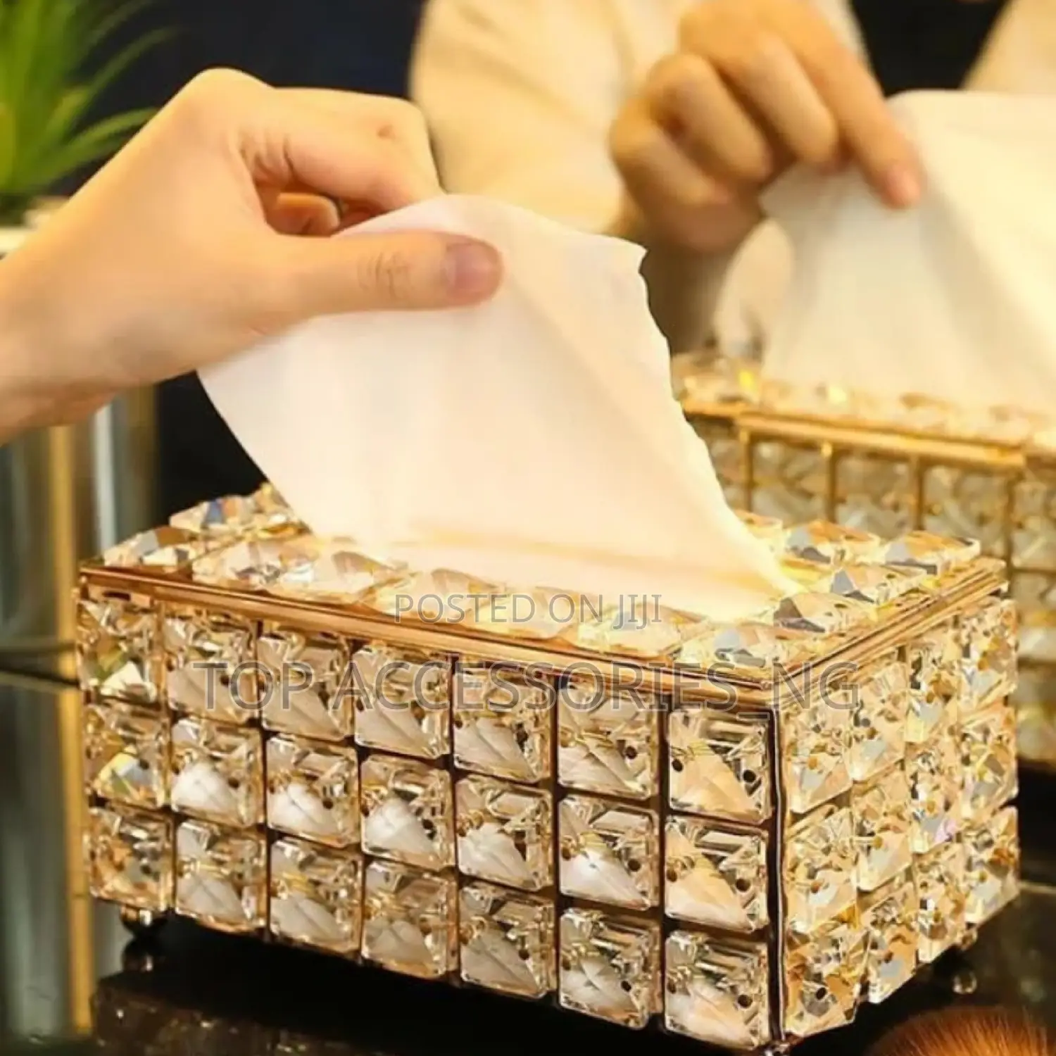 Crystal Glass Tissue Box