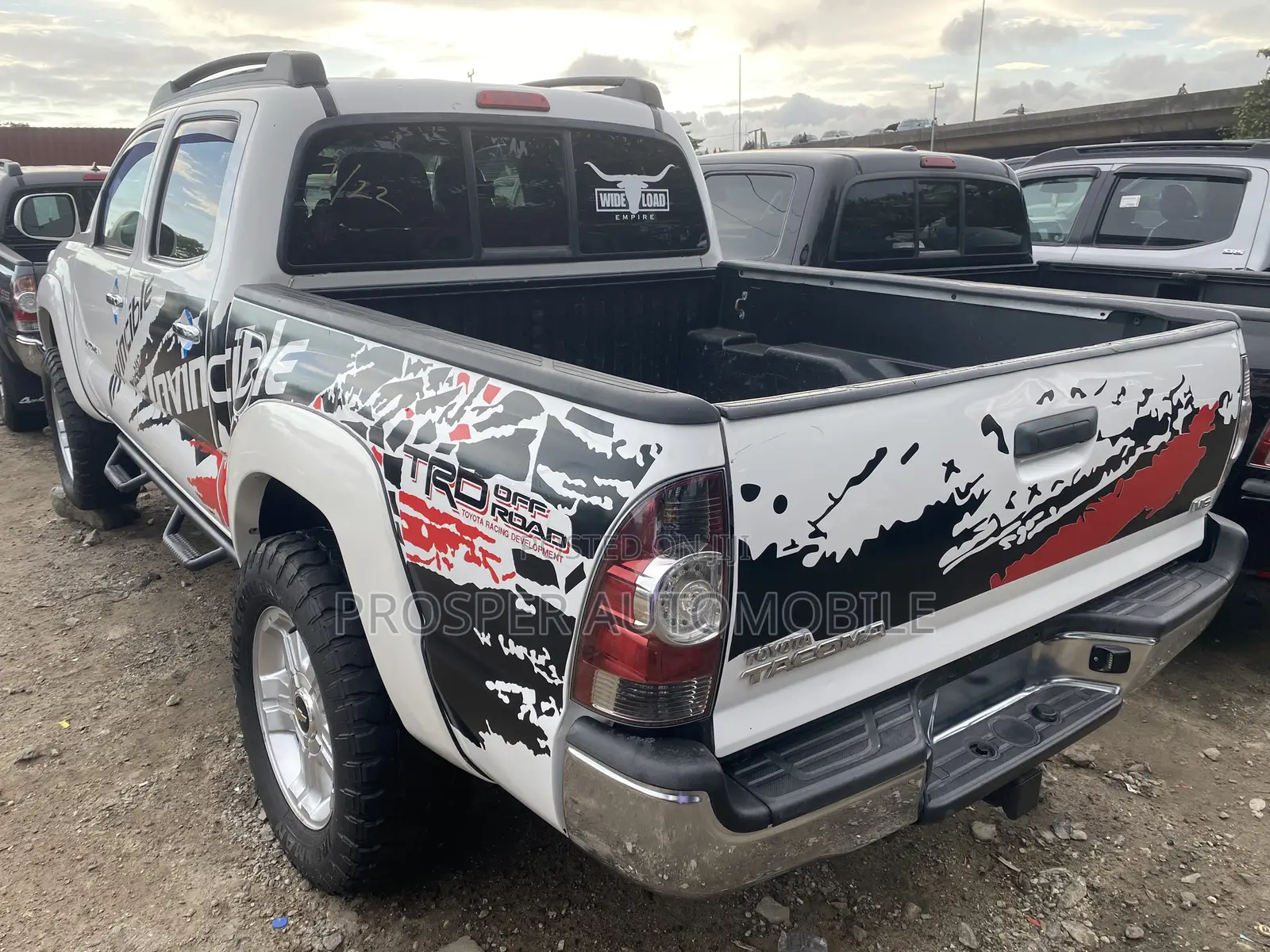 Toyota Tacoma 2013 White