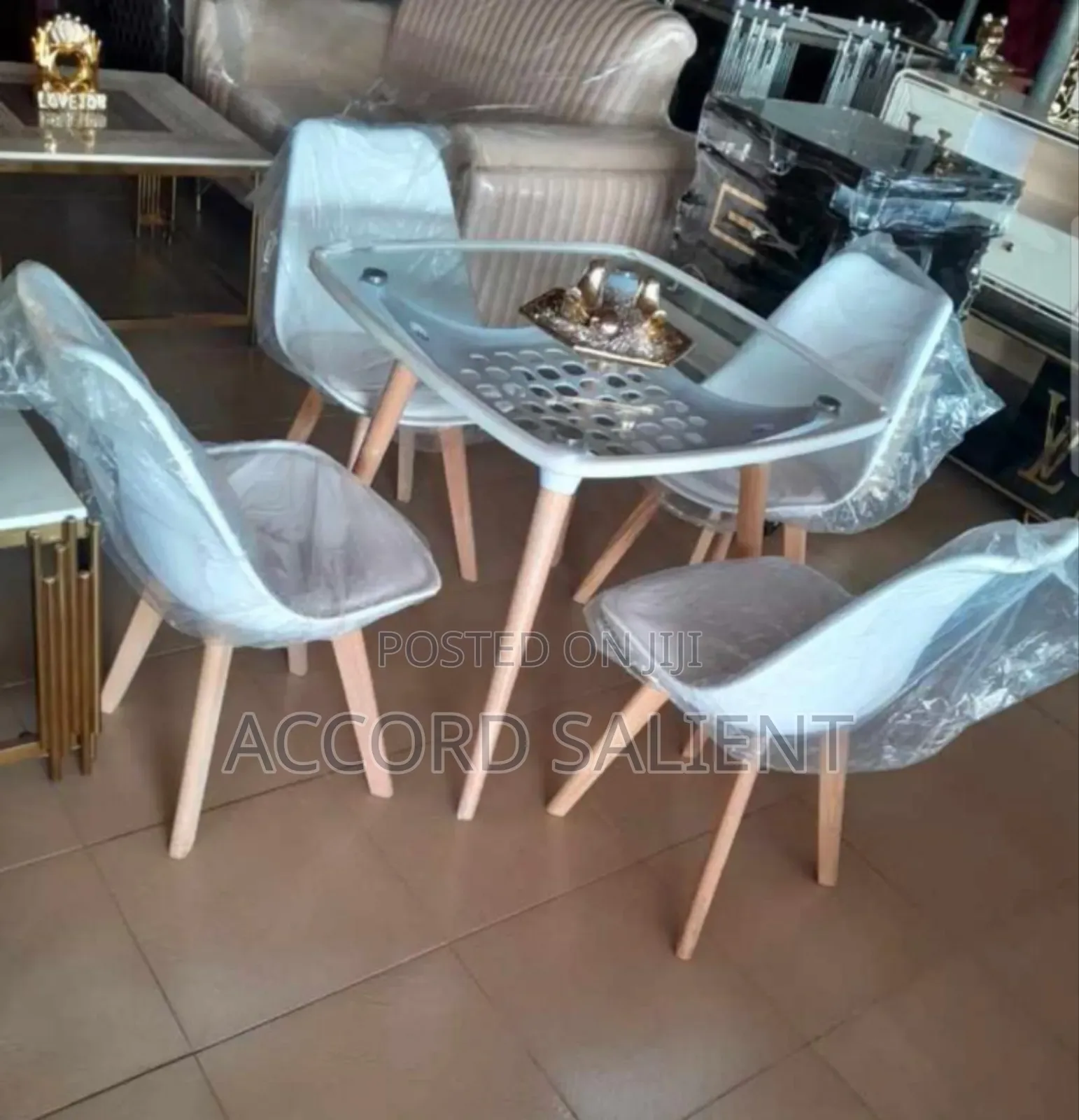 Portable 4 Seater Dining Set
