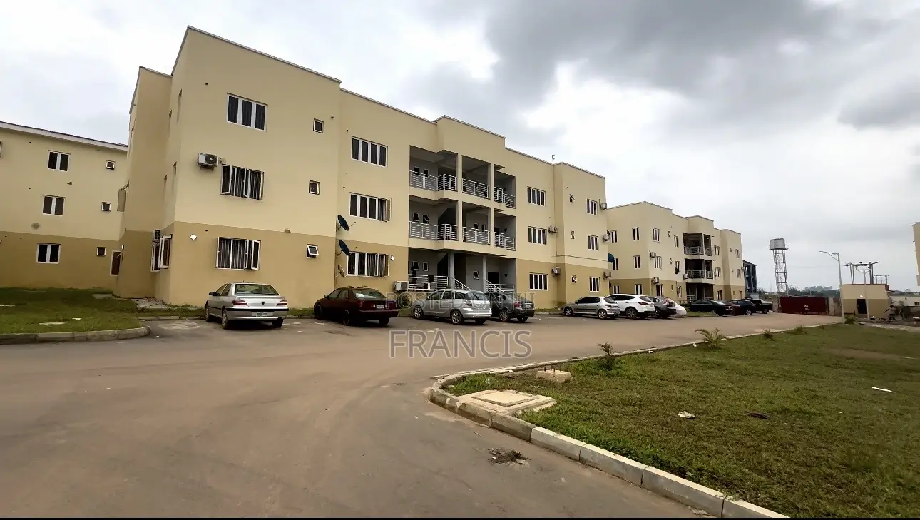 3bdrm Block of Flats in Mouna Estate, Gwarinpa for sale