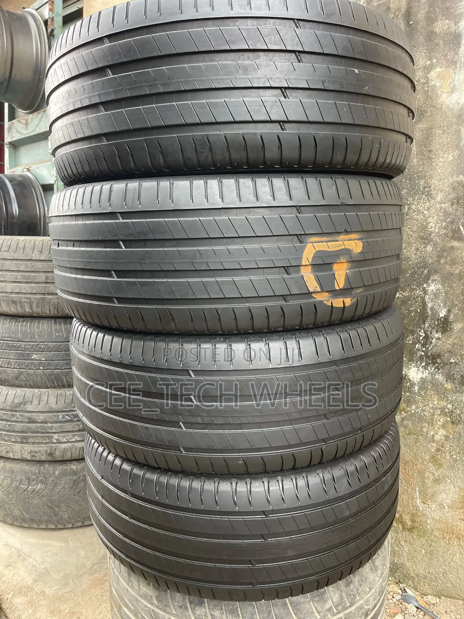 Michelin Straight Line Available in Different Sizes