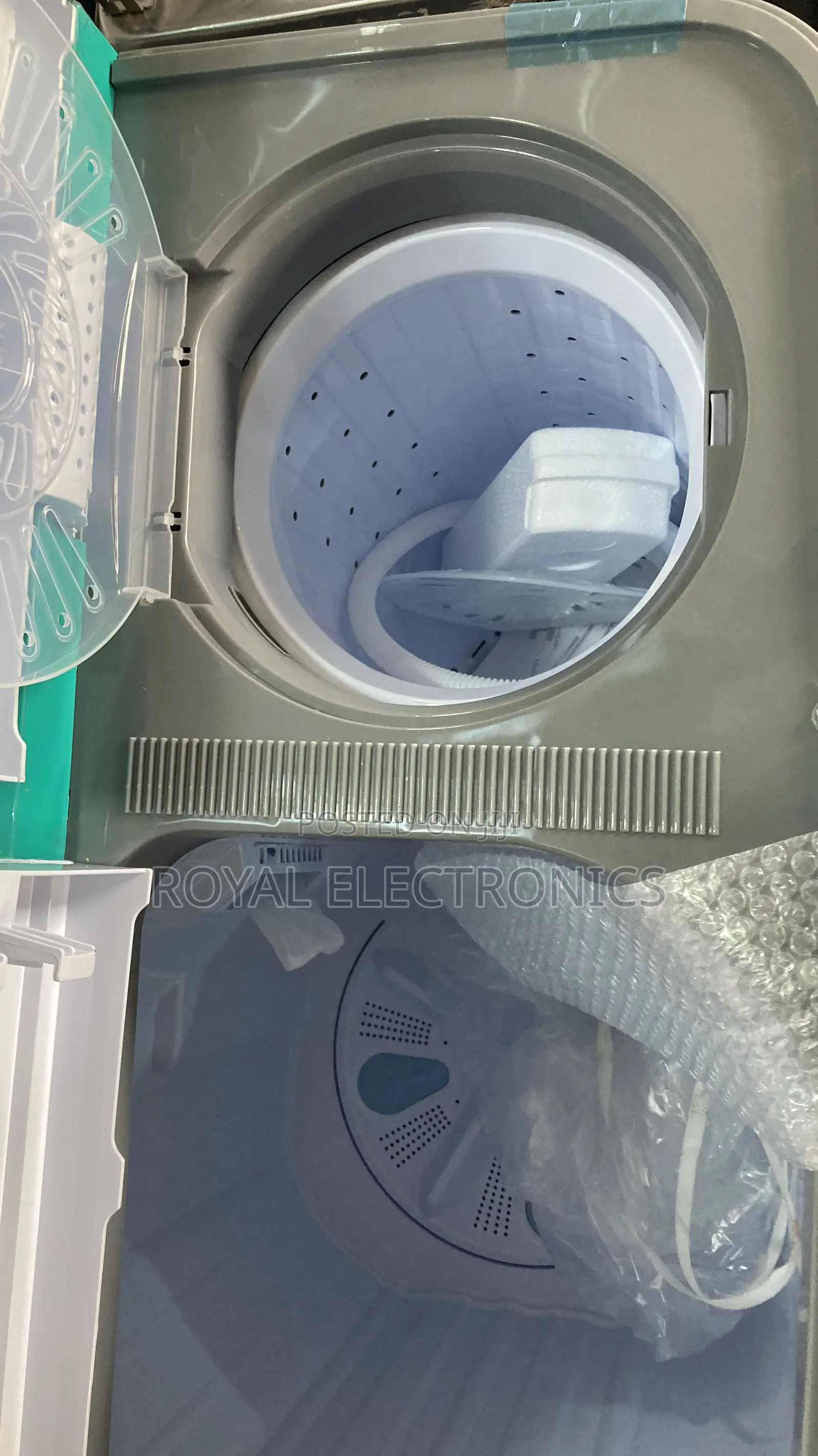 Brand New Hisense Twin Tub Washing Machine 11.0kg Wsrb113