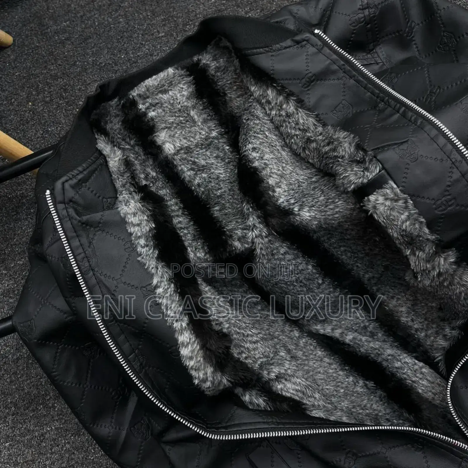 High Classic Luxury Jacket Louis Vuitton Monogram