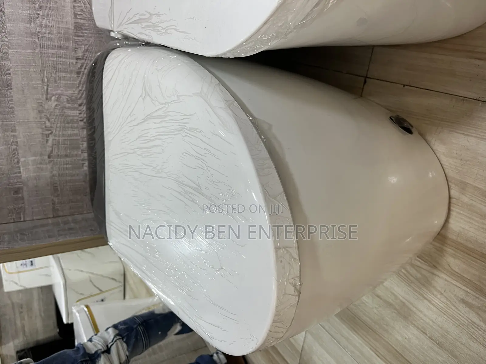 Sensor Water Closet