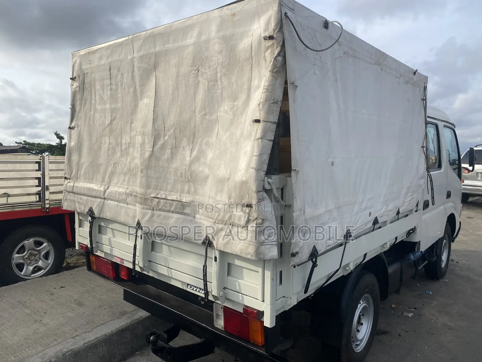 Toyota Dyna Cover Body, Double Cabin
