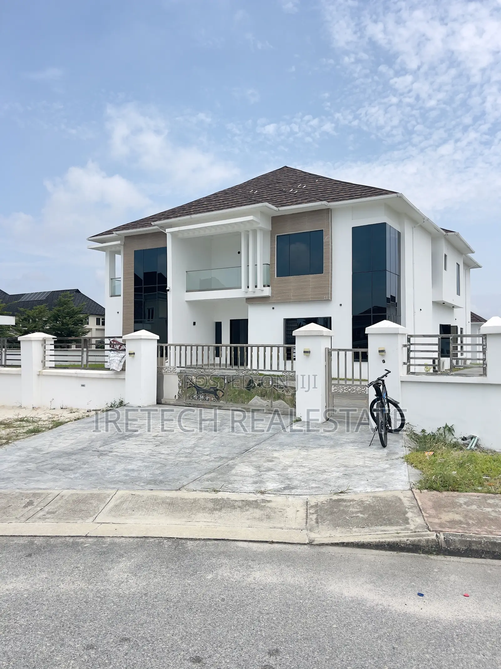 5bdrm Duplex in Ajah Royal Garden for sale
