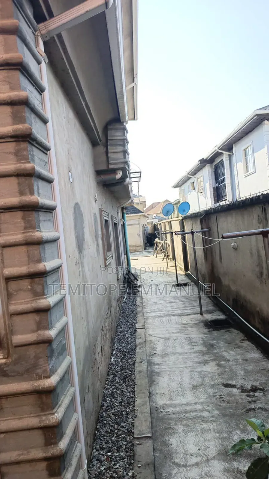 Furnished 9bdrm Duplex in Council By Idimu for sale