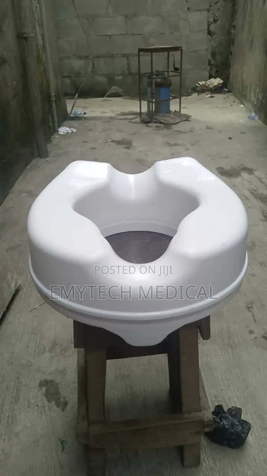 Toilet Raiser