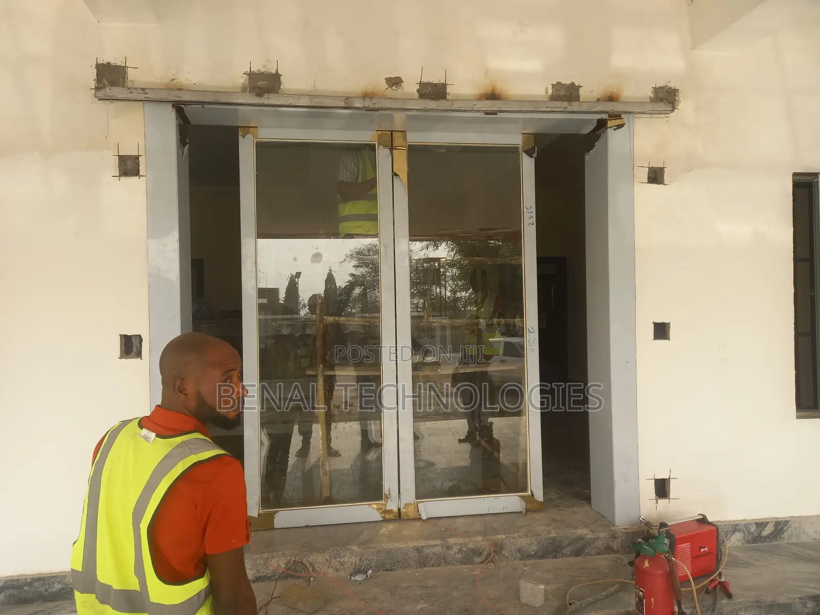 No-Touch Motion Sliding Glass Door