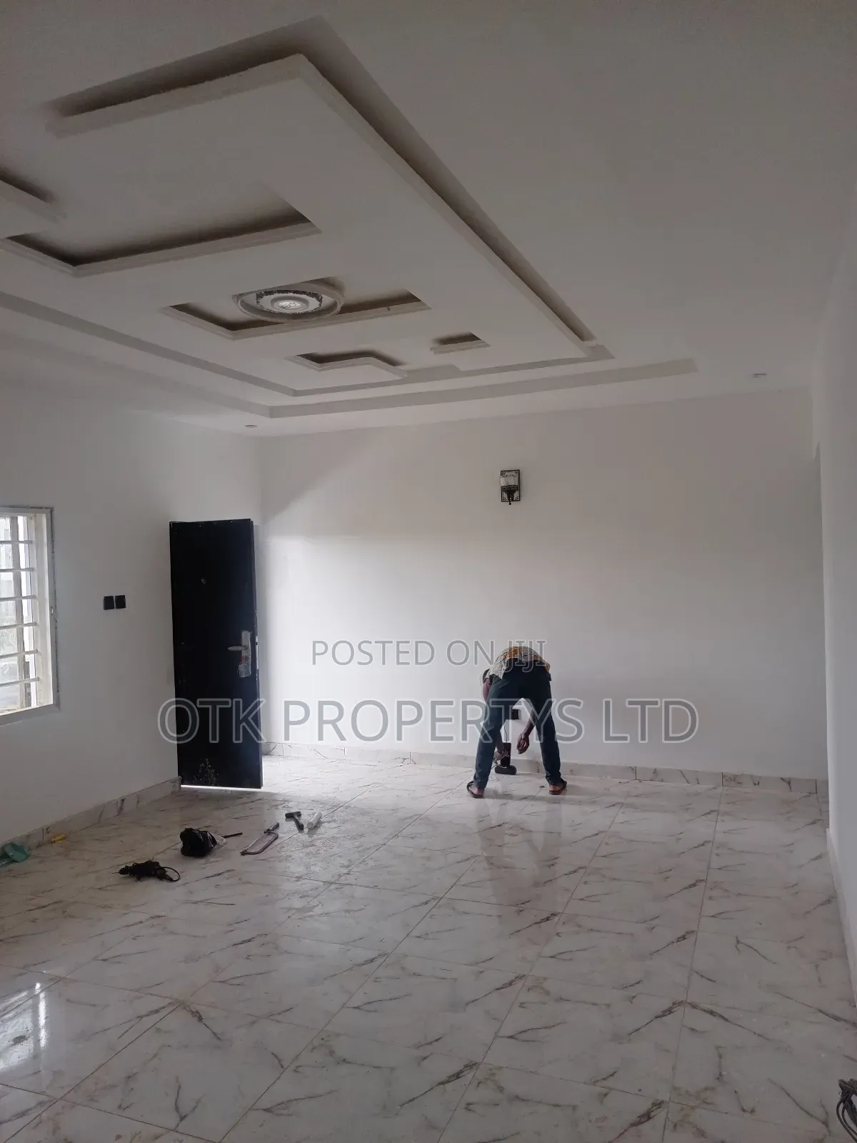 2bdrm Block of Flats in Fo1, Kubwa for rent
