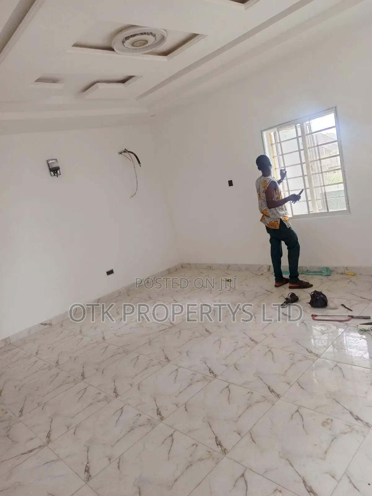 2bdrm Block of Flats in Fo1, Kubwa for rent
