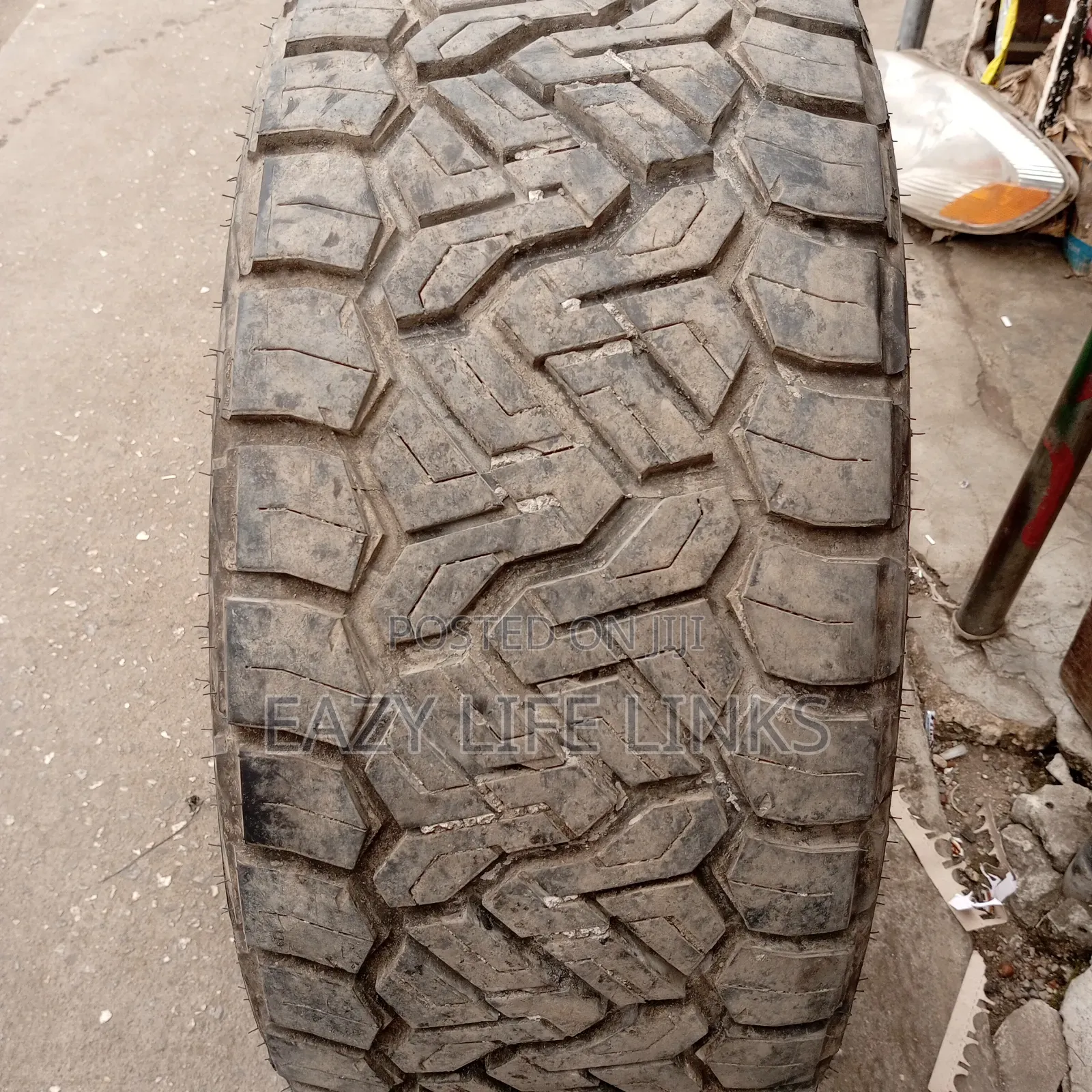 LT305/55R20 Off-Road Tires