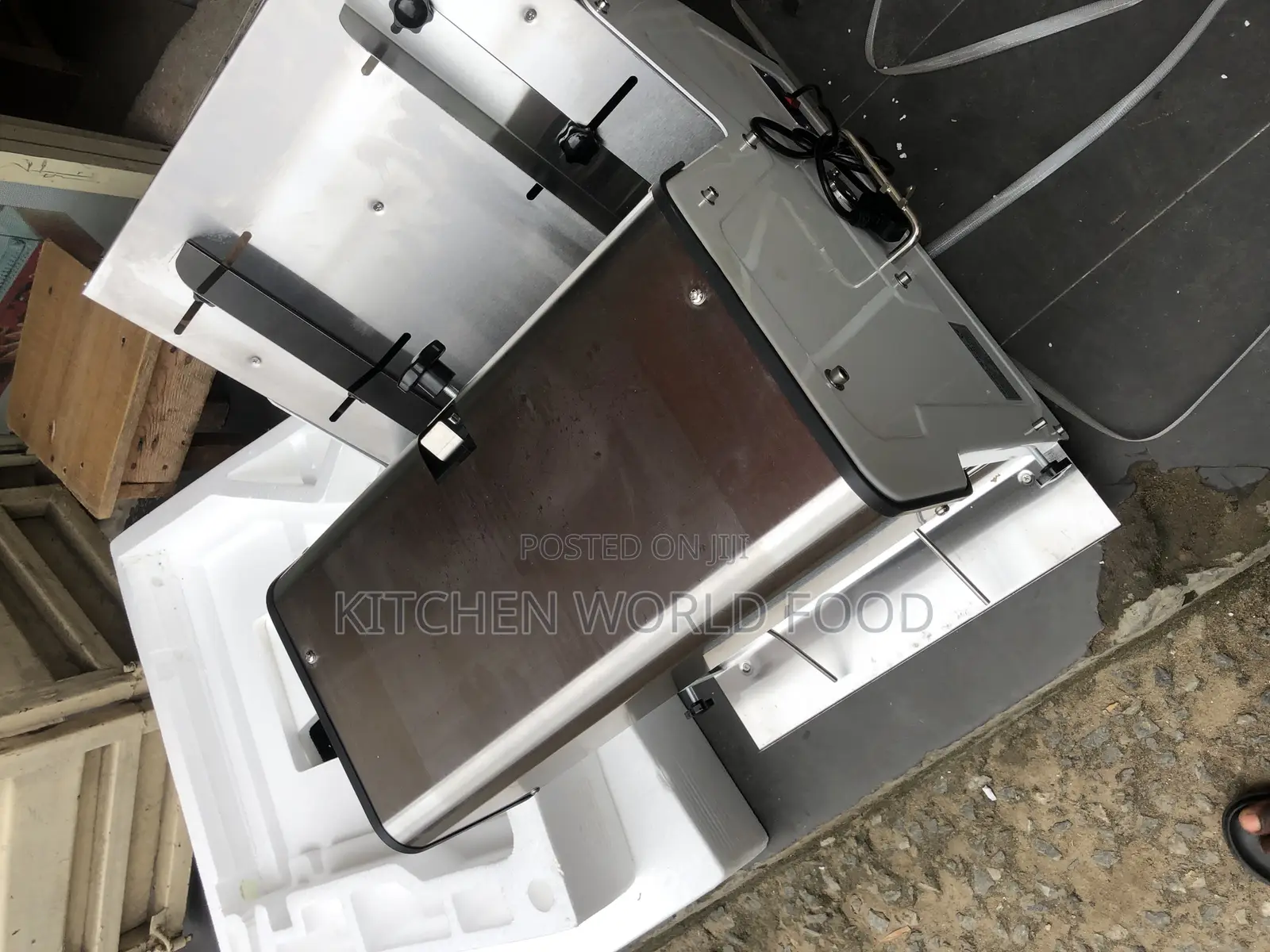 Industrial Bread Slicer