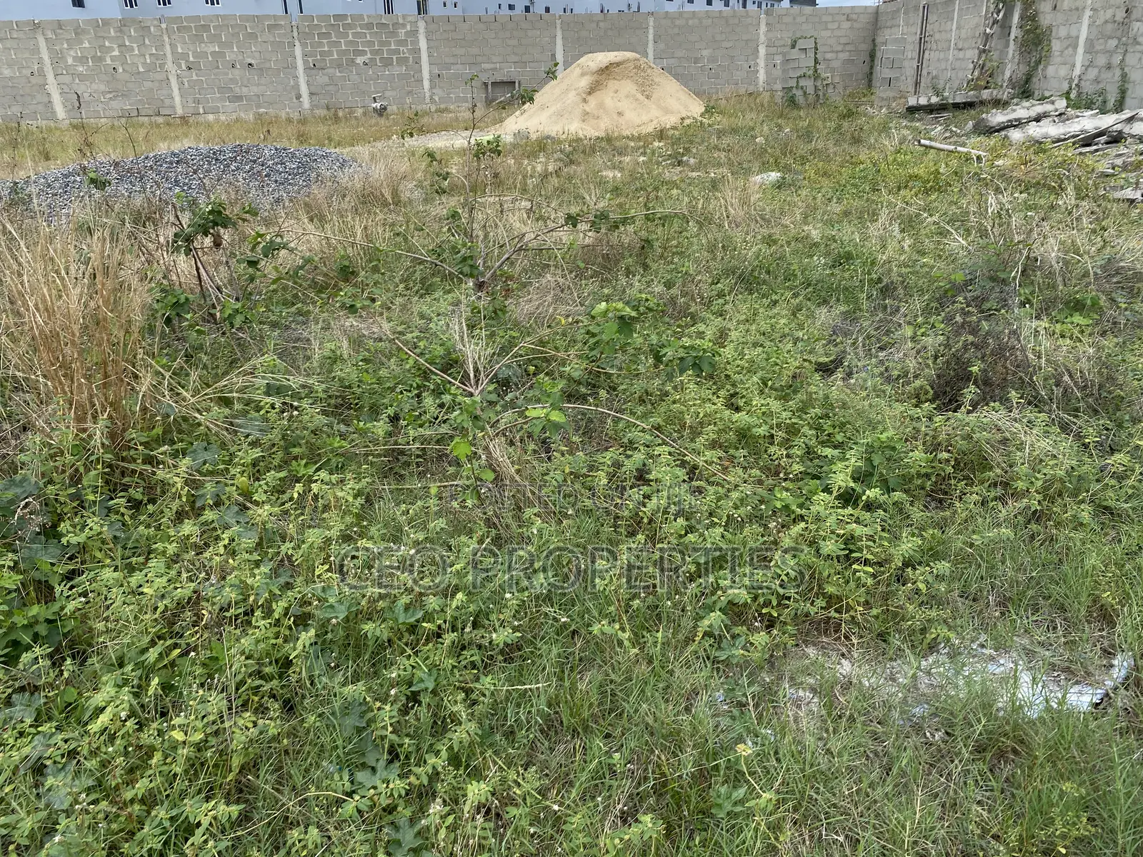700sqm (Governors Consent) Corner Piece at Fola Oshibo Lekki Phase1