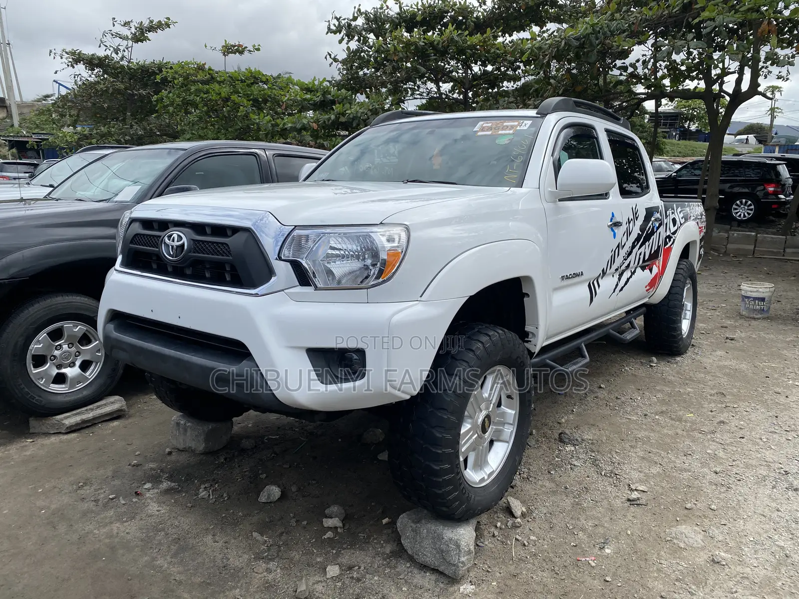 Toyota Tacoma V6 4dr Double Cab 4WD 6.1 ft. SB (4.0L 6cyl 5A) 2015