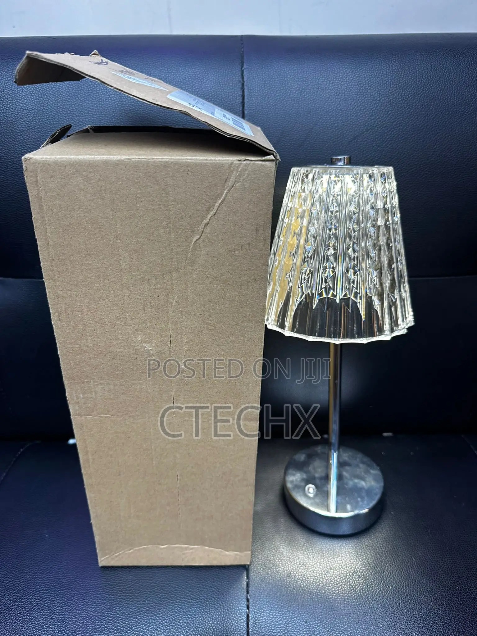 Vintage Flower Lamp, Rechargeable 3 Colors Bedside Lamp