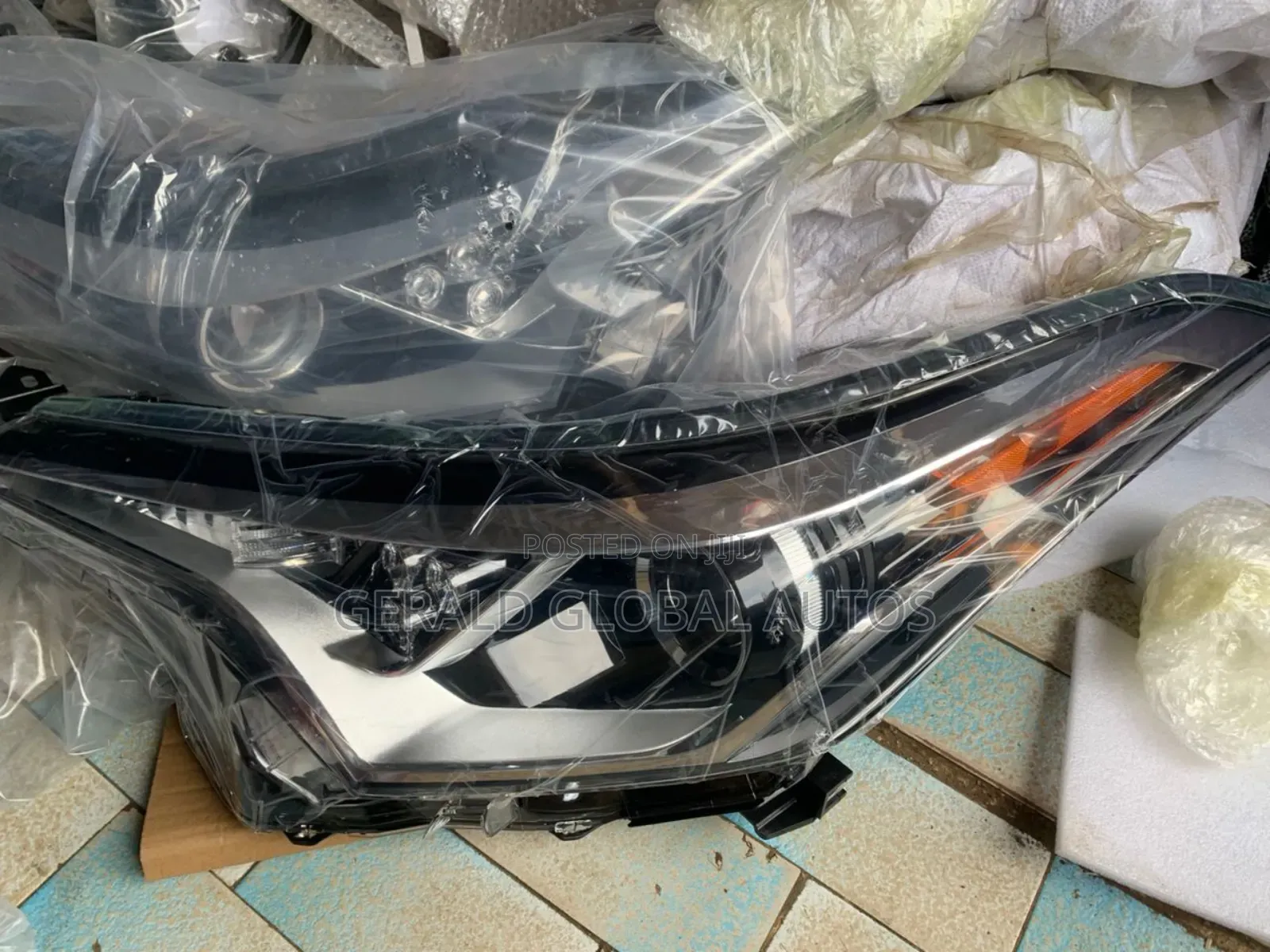 Head Lamp Toyota C-Hr 2018