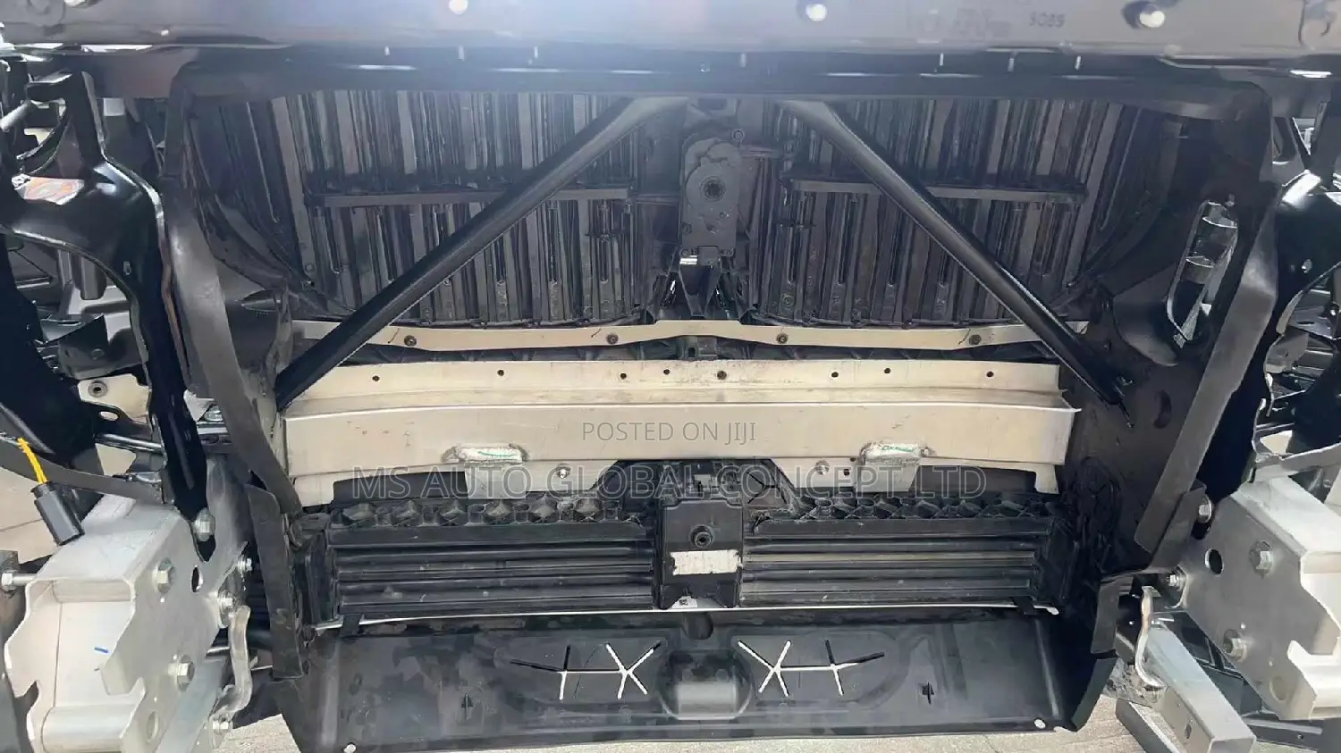 BMW X5 G18 2024 Complete Front Cut