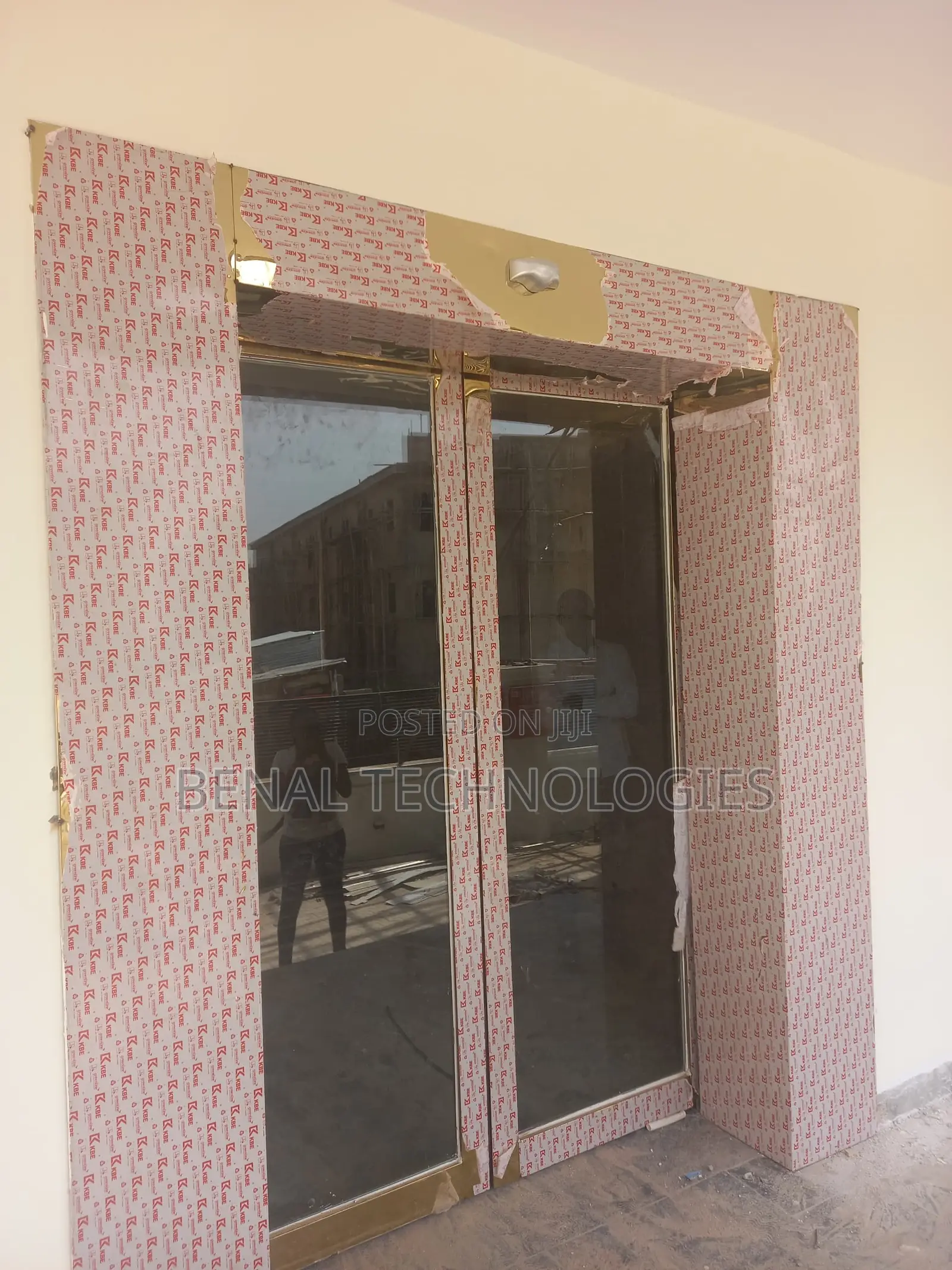 Automated Entryway With Glass Sliding Door