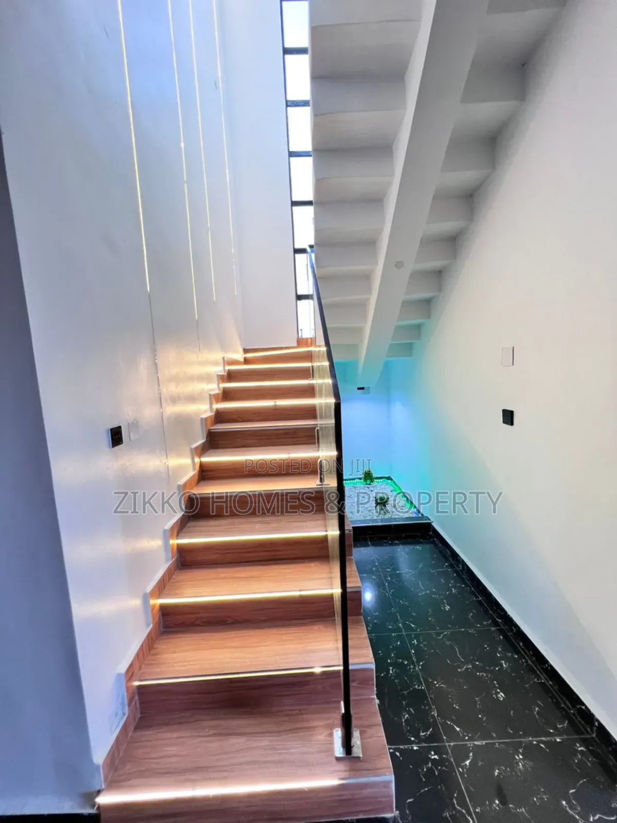 5bdrm Duplex in Ajah for sale