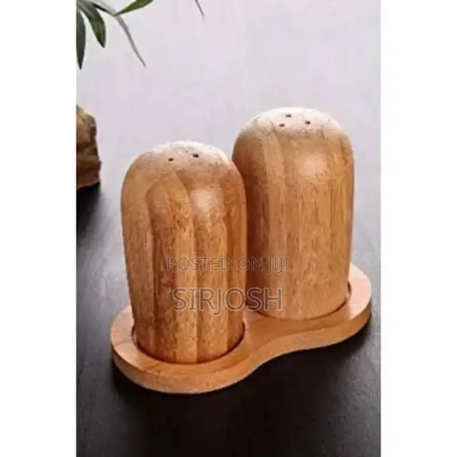 Bamboo Salt Pepper Shaker