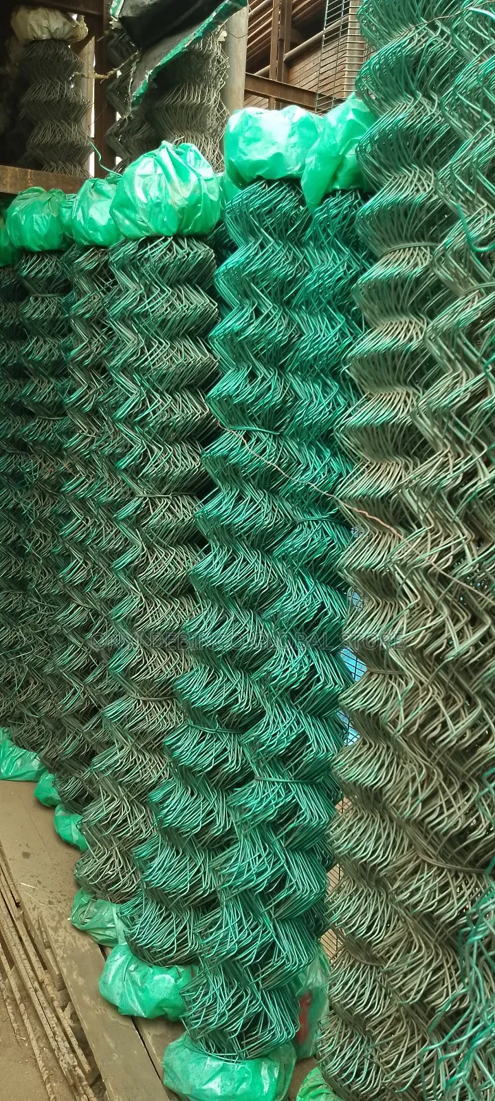 Coated Chain Link Garden Poultry Fence 6ft ×45ft/8ft by 40ft