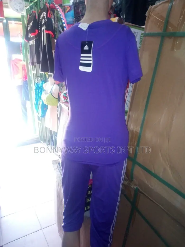 Ladies Purple Colour Gym Wear