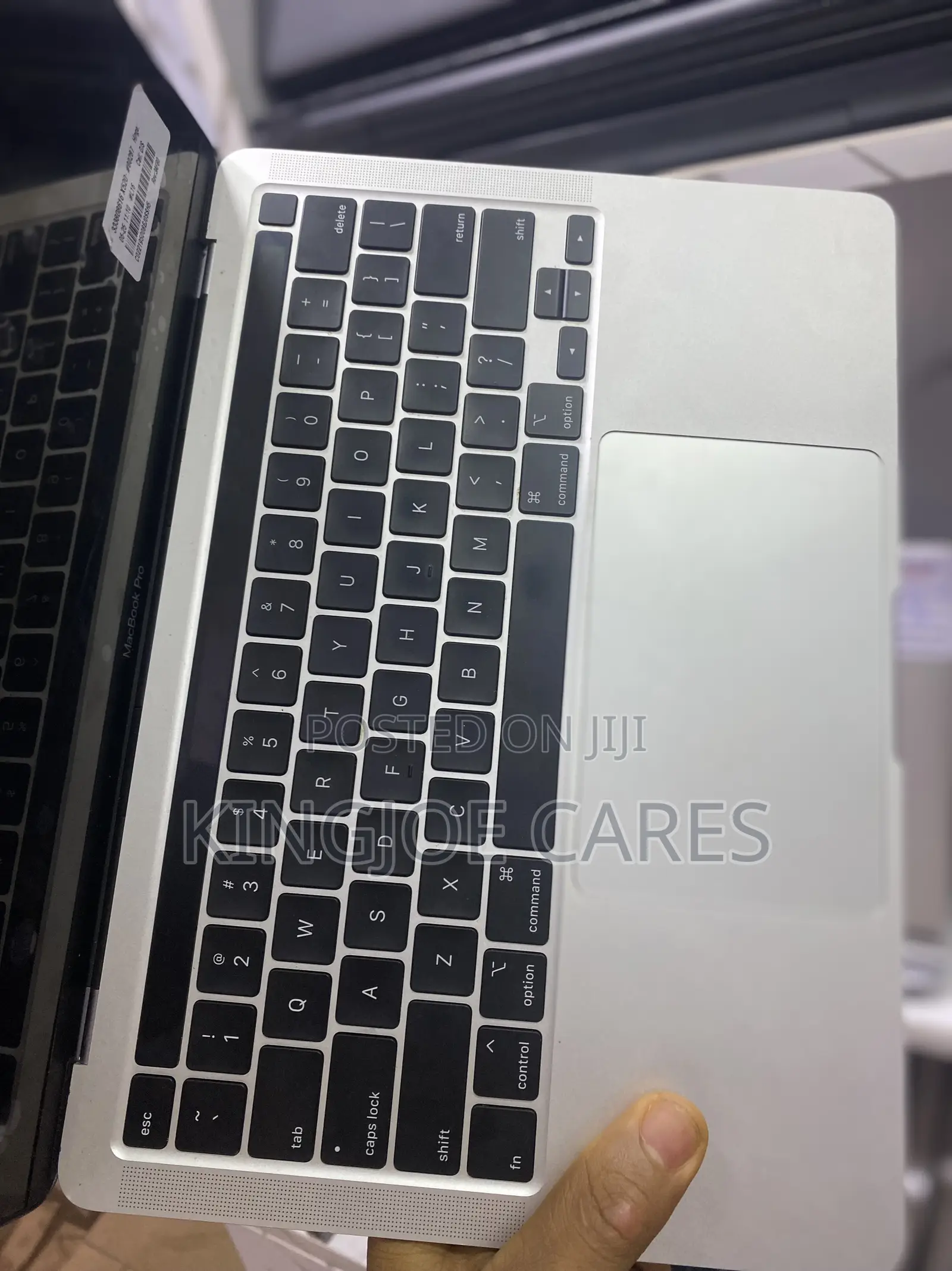 Laptop Apple MacBook Pro 2020 16GB Intel Core i5 SSD 256GB